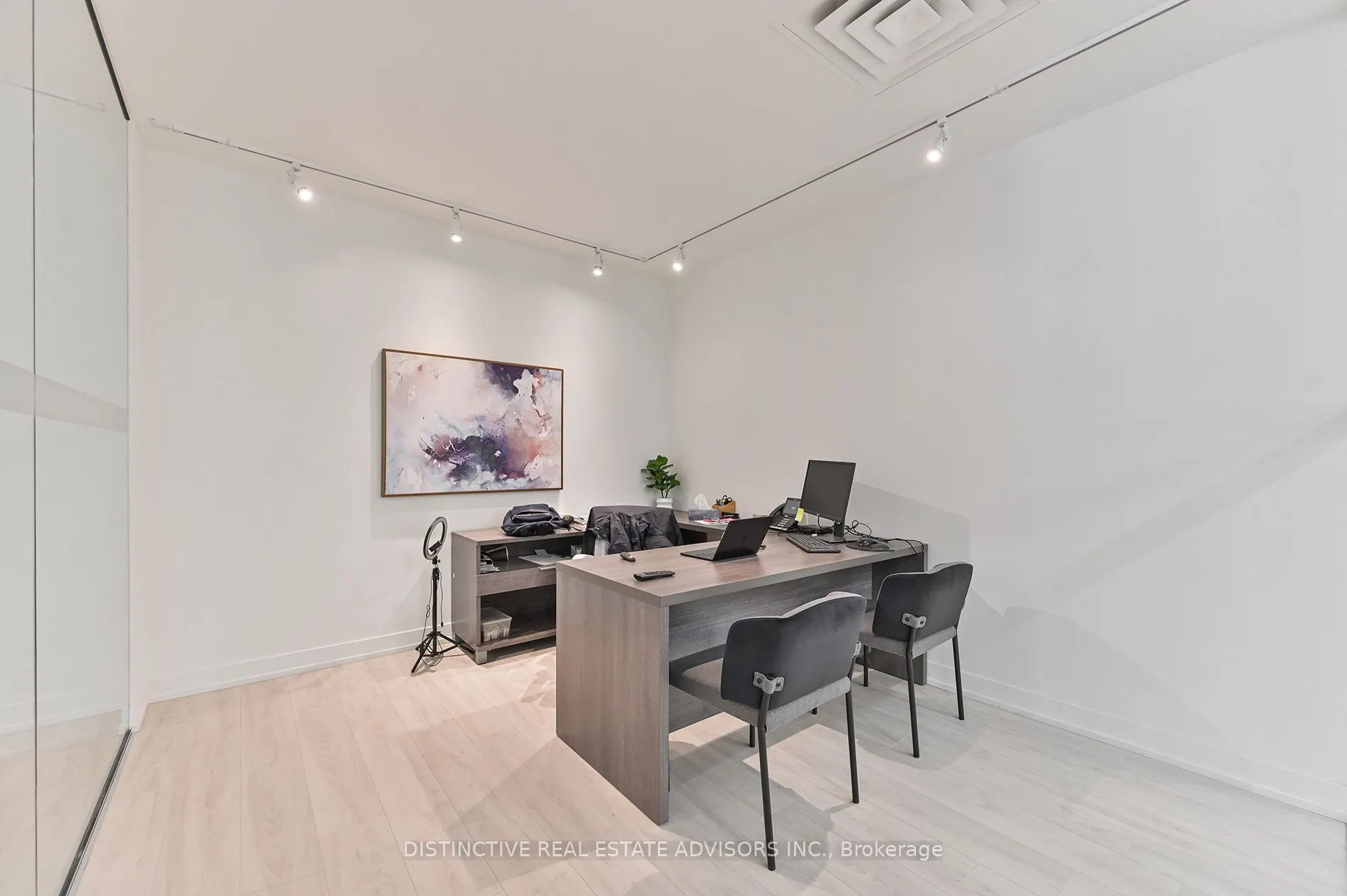 3603-05 Lake Shore Boulevard W