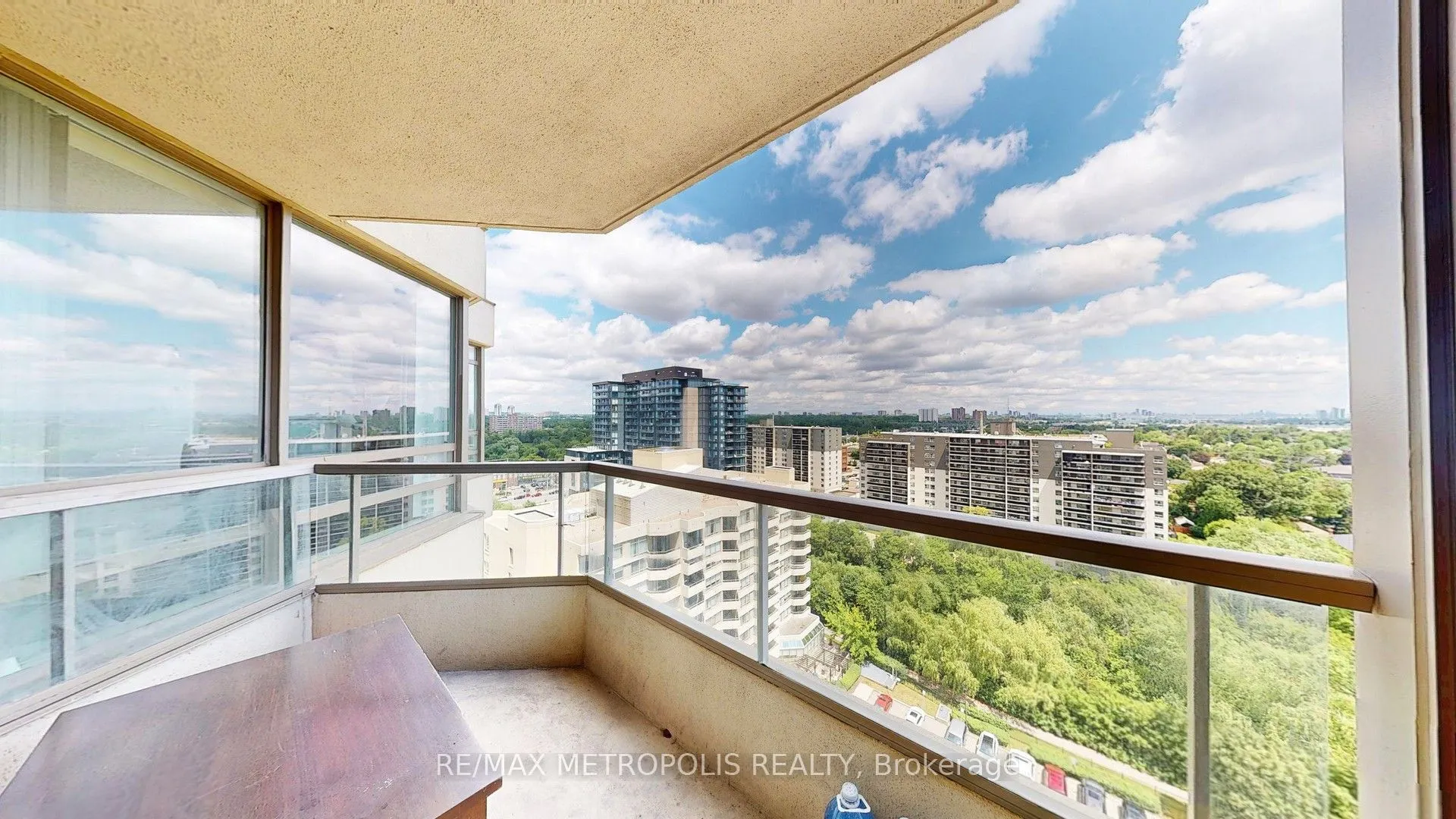 75 King Street E, #1703