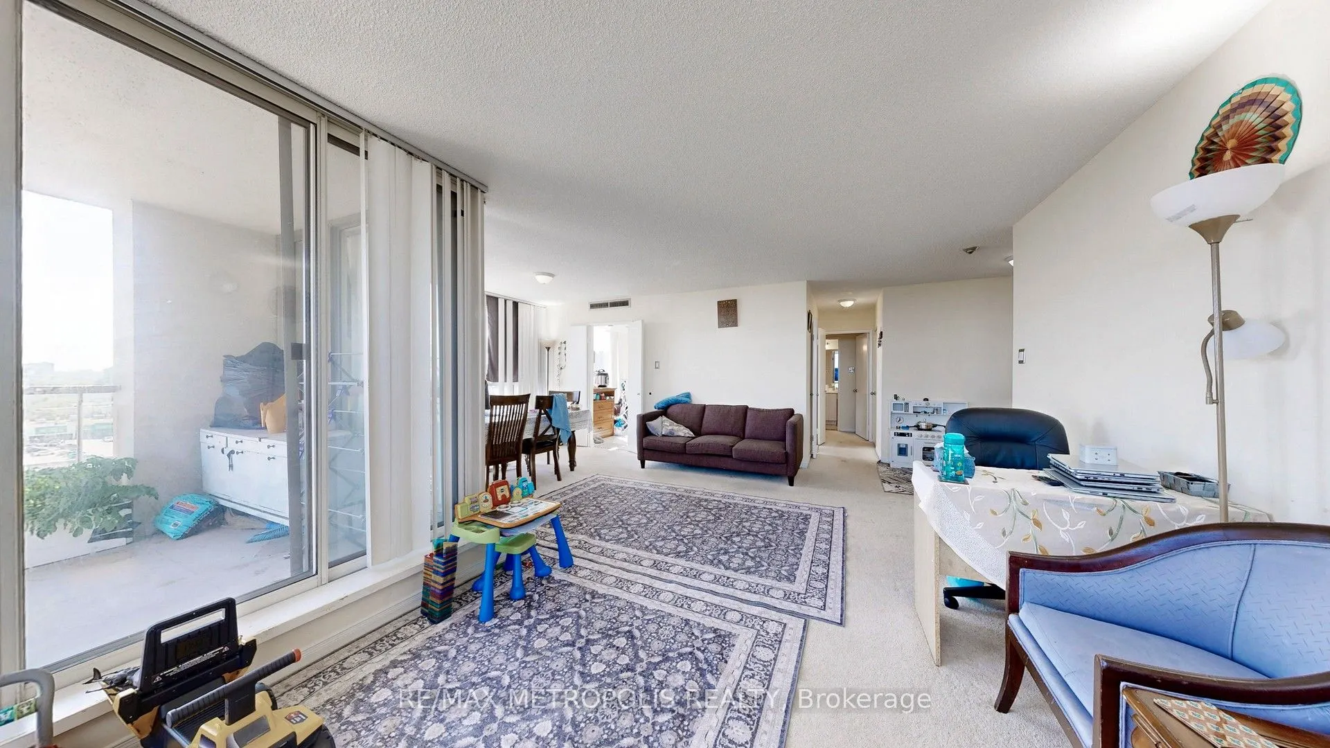 75 King Street E, #1202