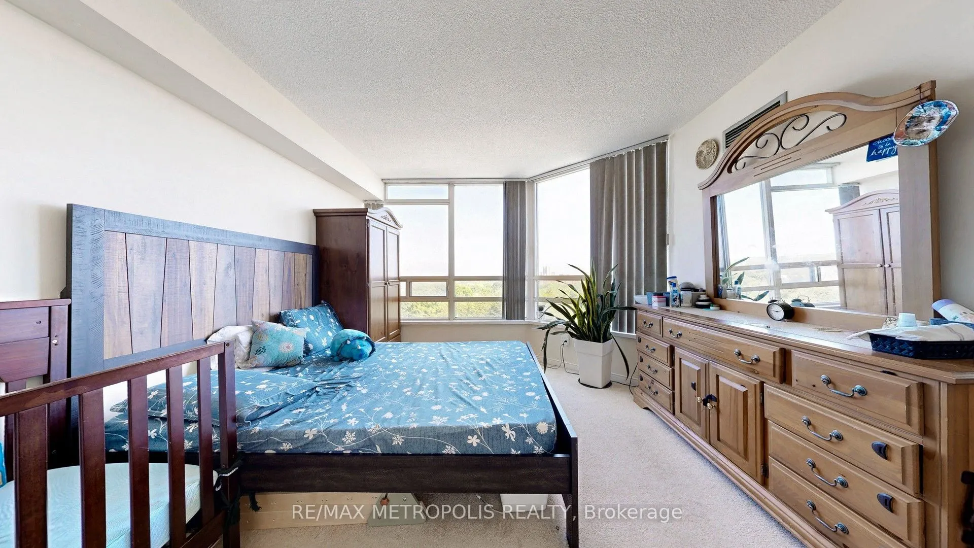 75 King Street E, #1202