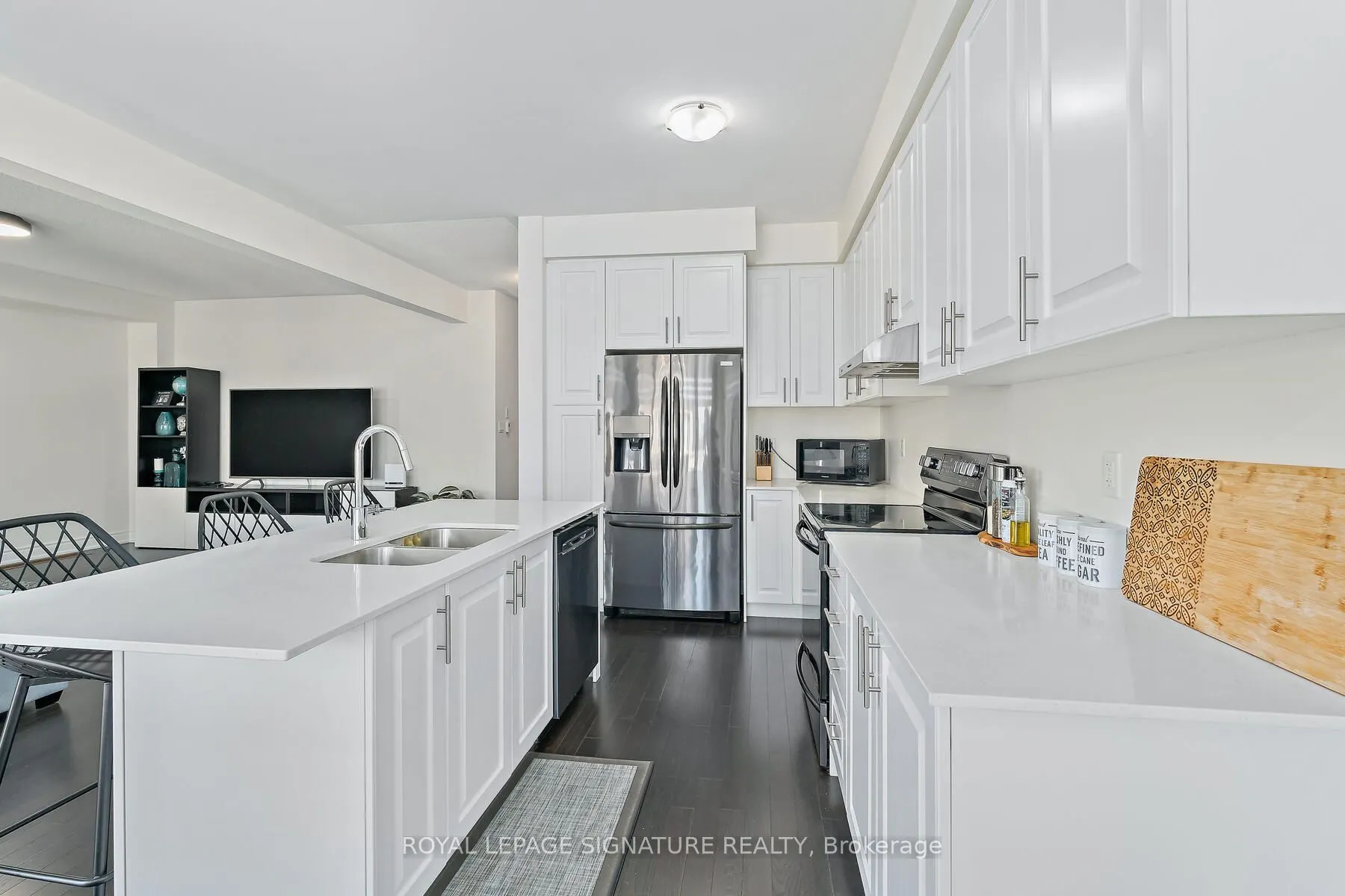 21 Vineyard Drive