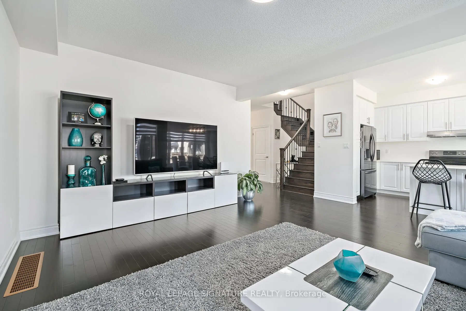 21 Vineyard Drive