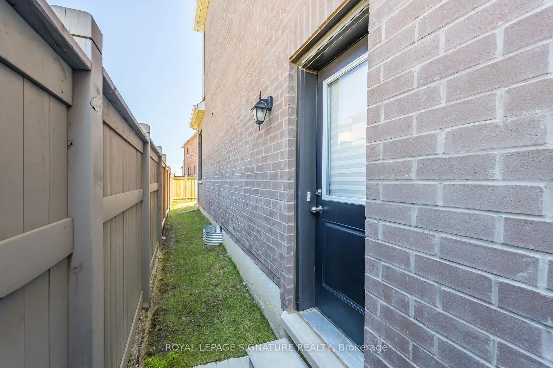 21 Vineyard Drive