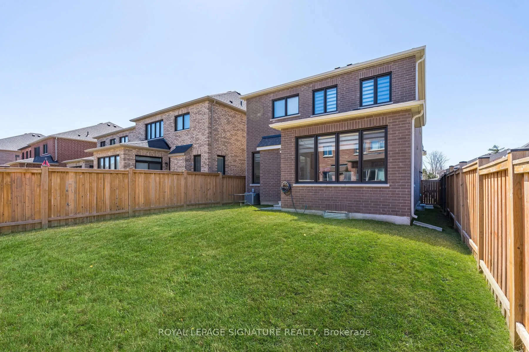 21 Vineyard Drive