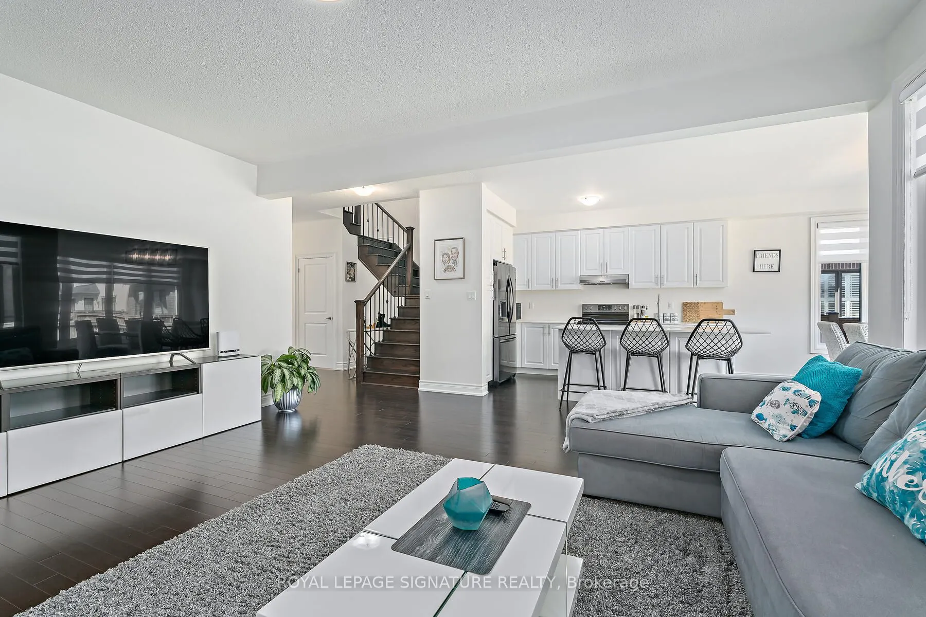 21 Vineyard Drive