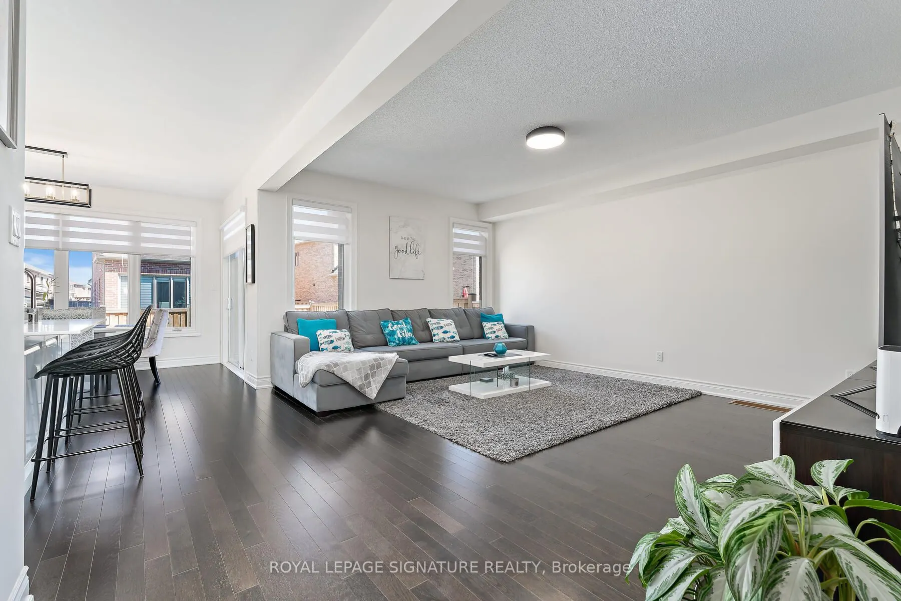 21 Vineyard Drive