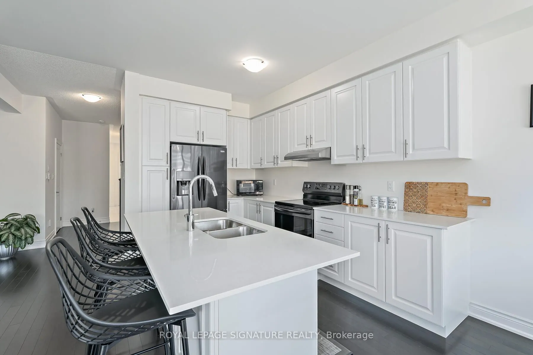 21 Vineyard Drive