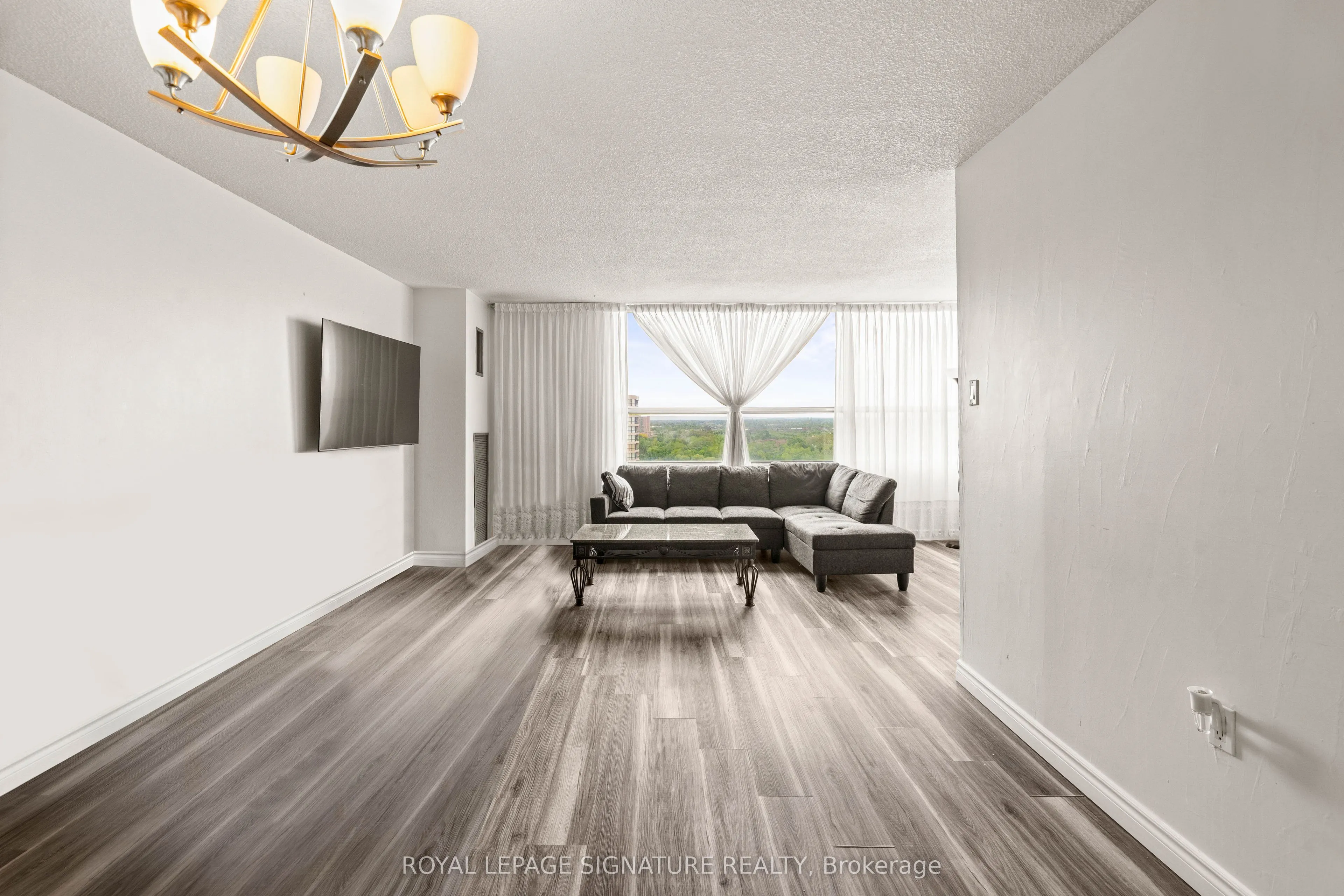 40 Panorama Court, #1411