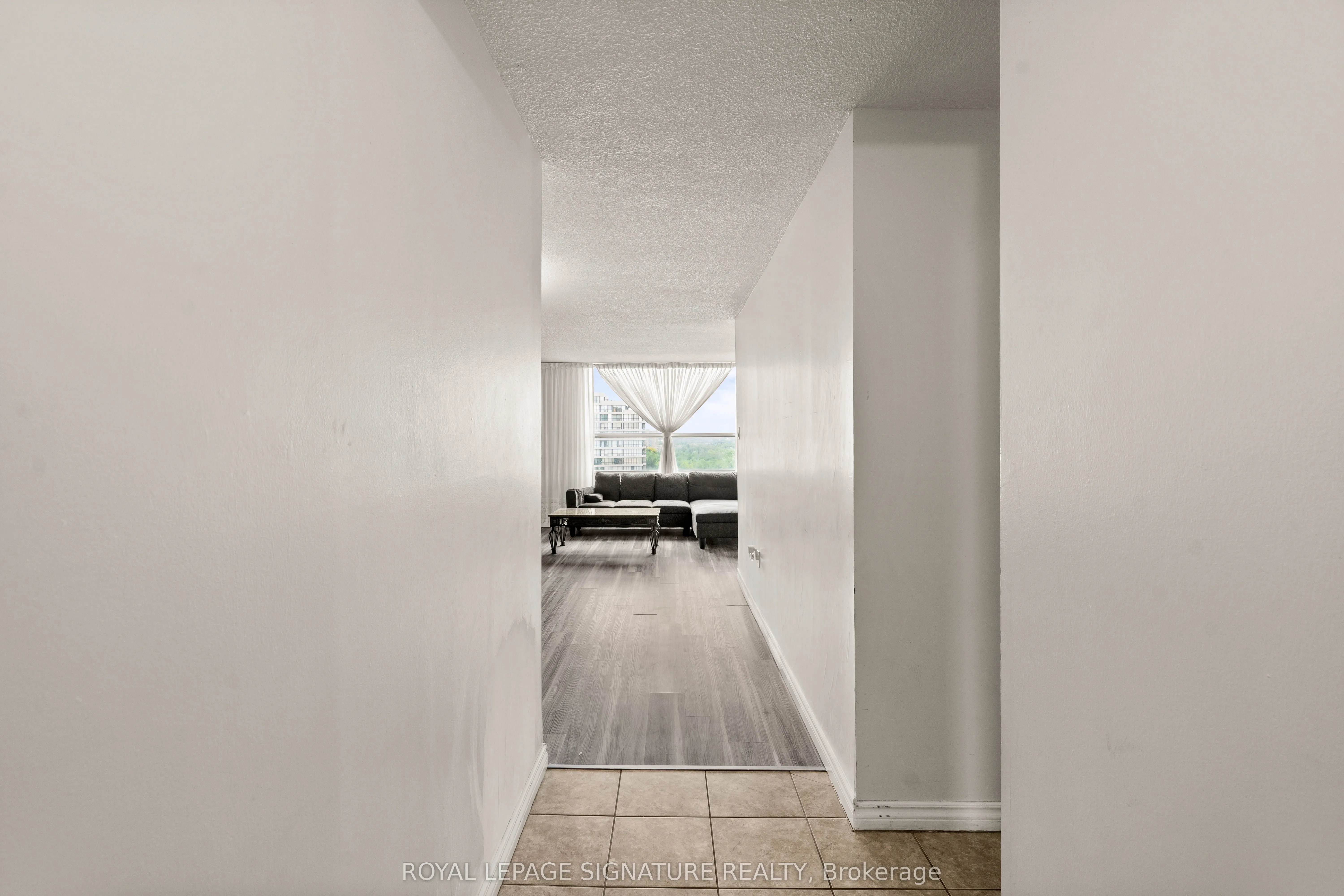 40 Panorama Court, #1411