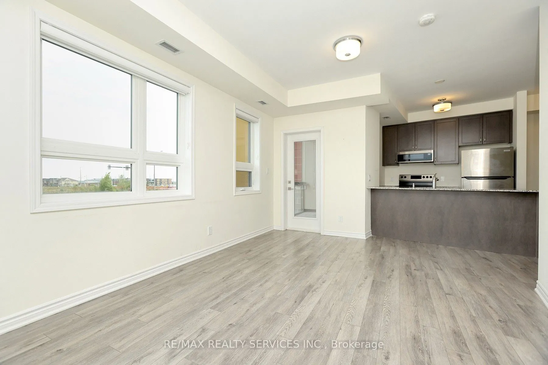 200 Lagerfeld Drive, #210