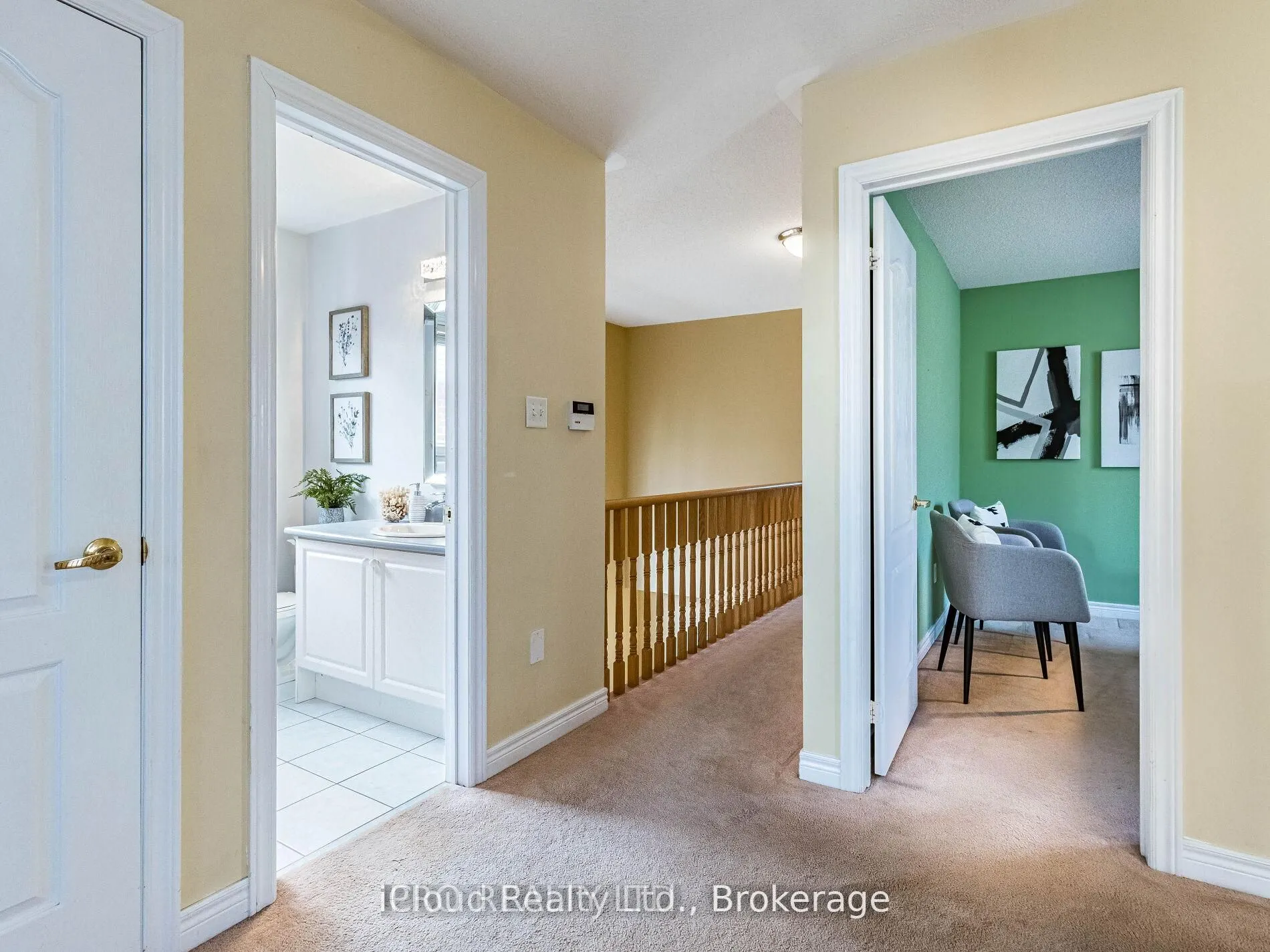 329 Ellwood Drive W