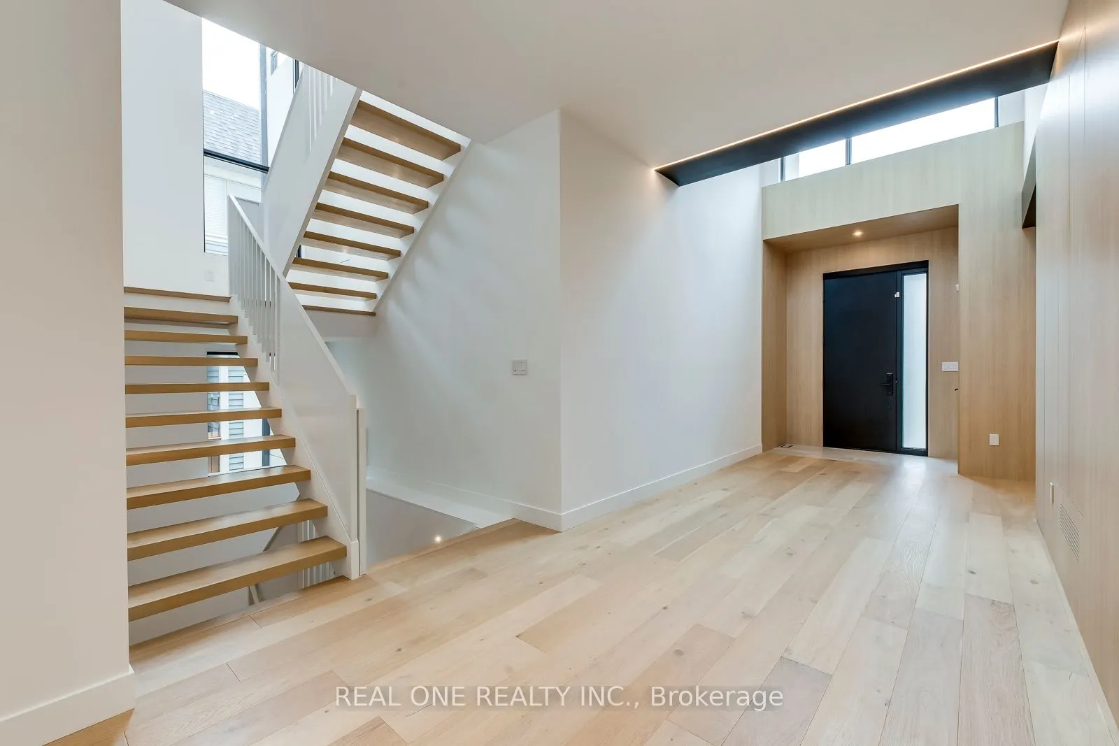 1405 ACTON Crescent