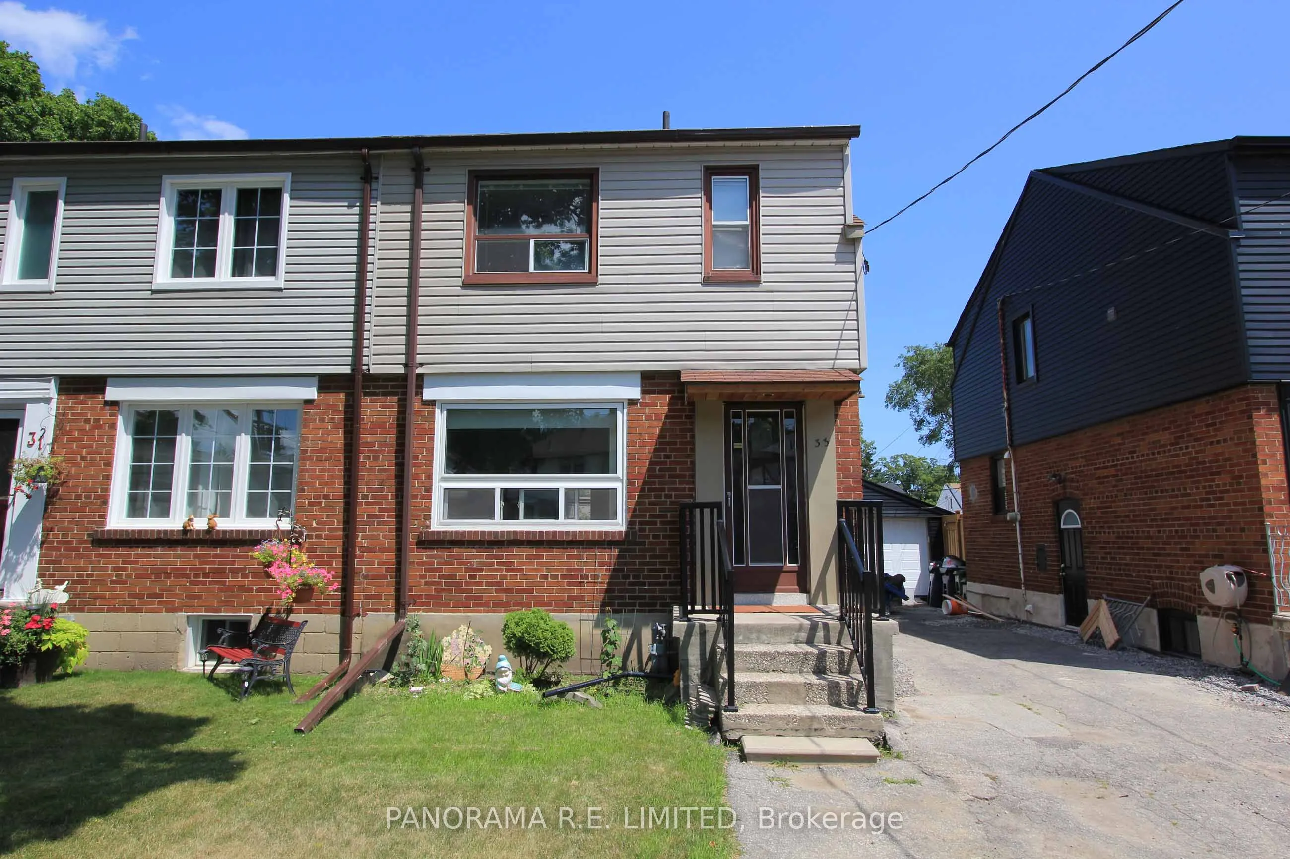 33 Dayton Avenue, #Main