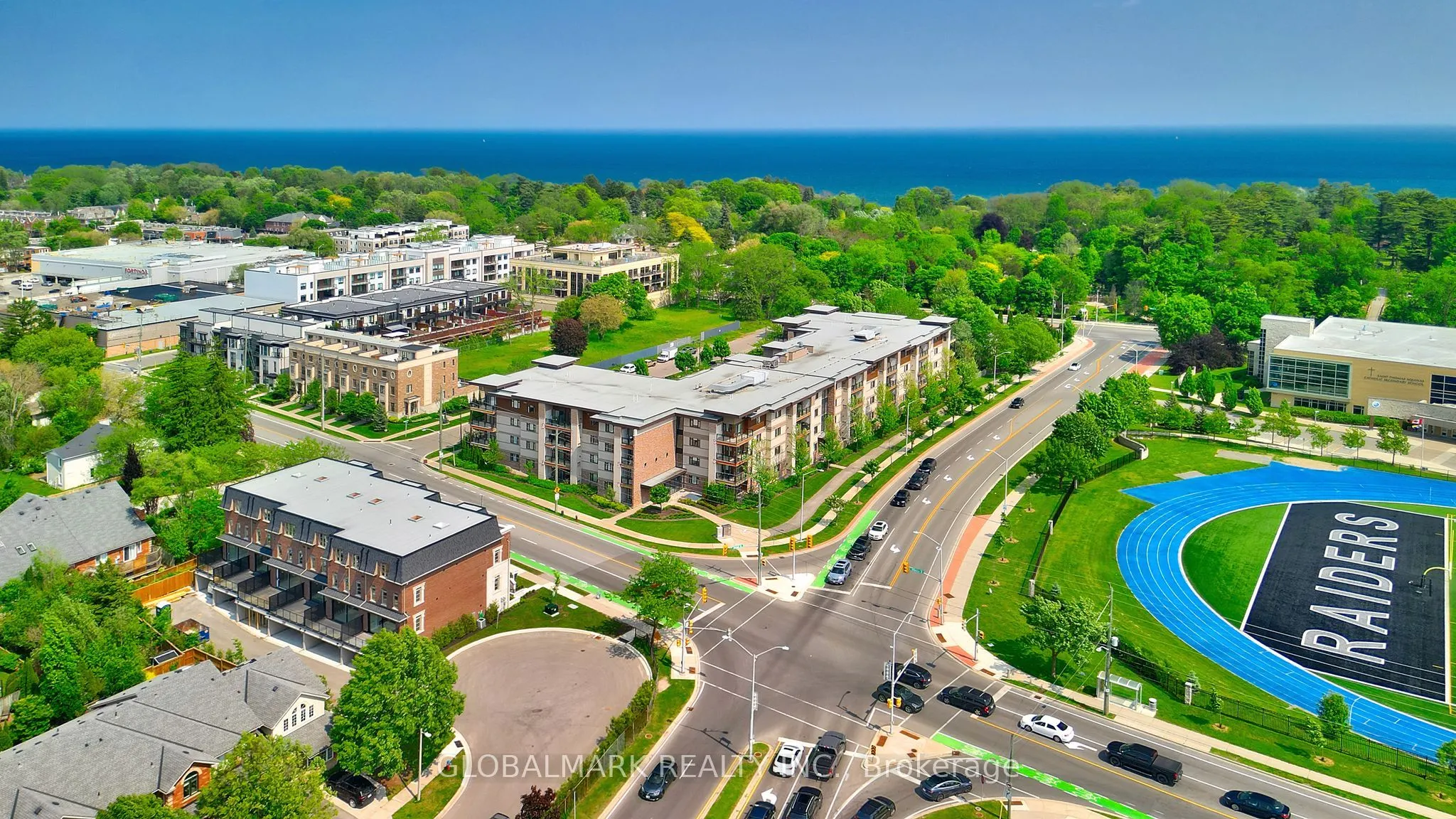 128 Garden Drive, #322