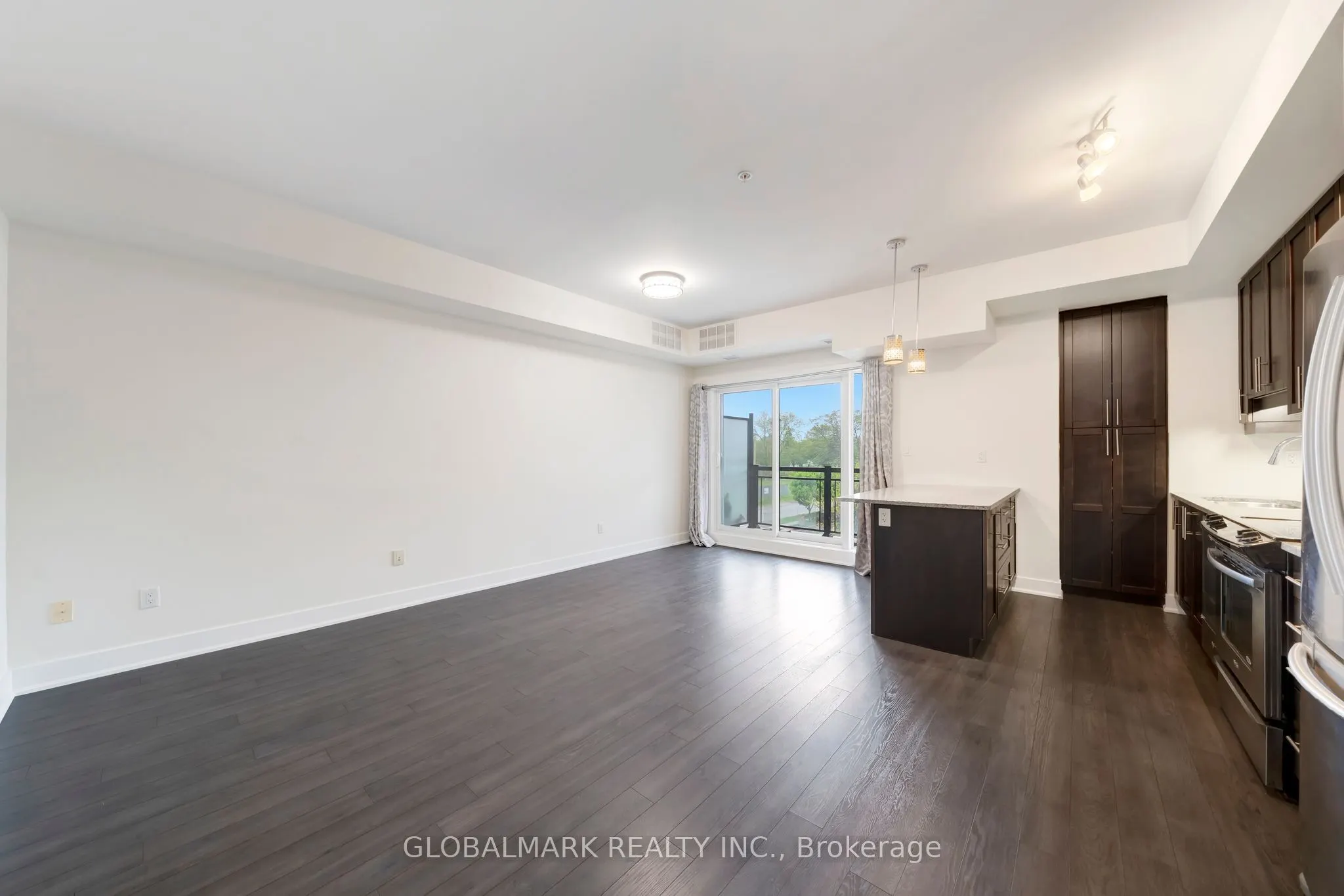 128 Garden Drive, #322