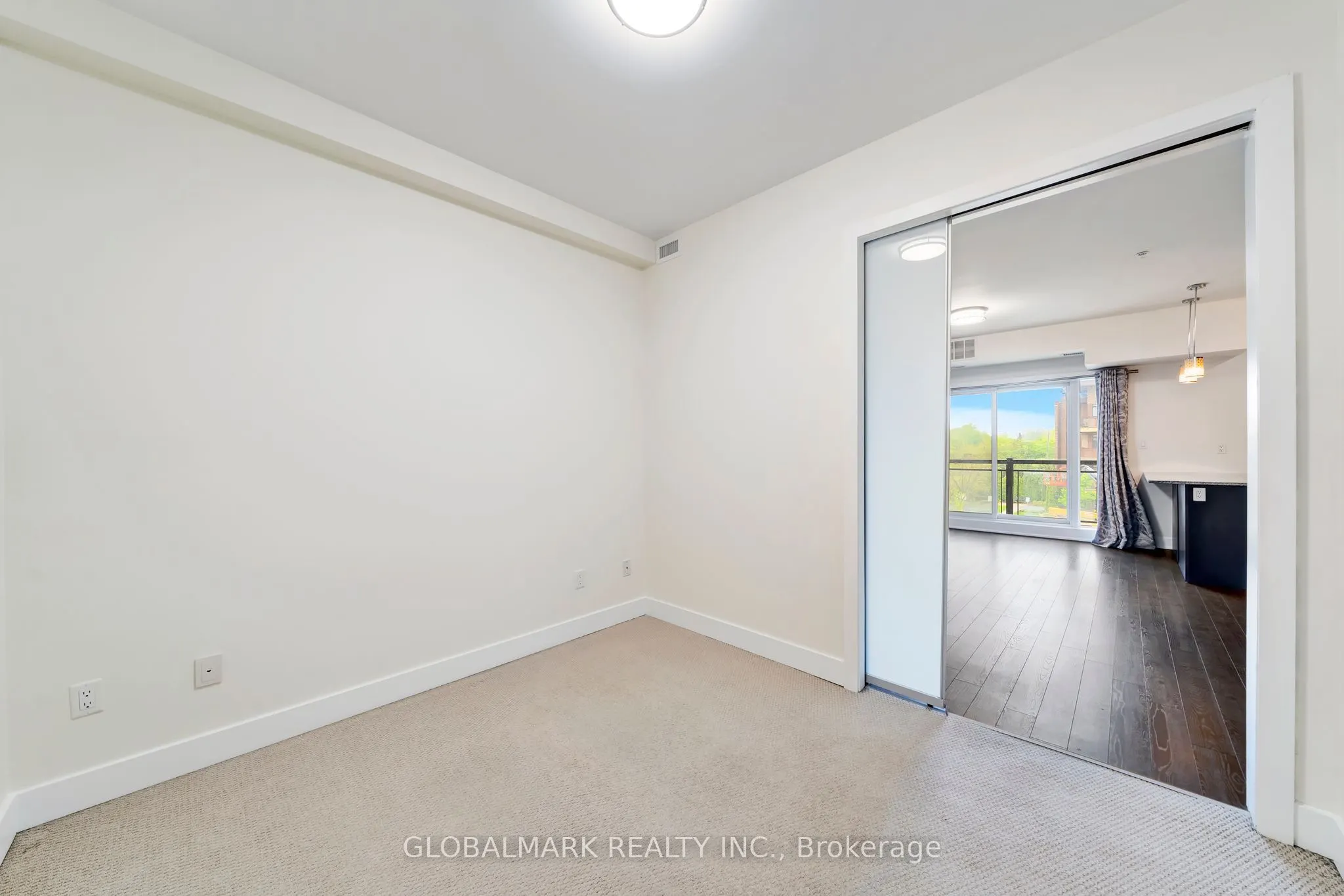 128 Garden Drive, #322
