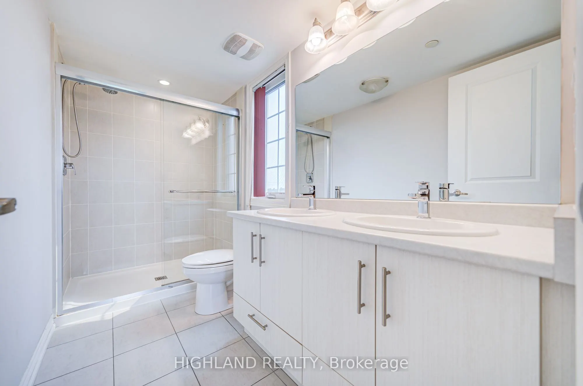 2199 Lillykin Street #28