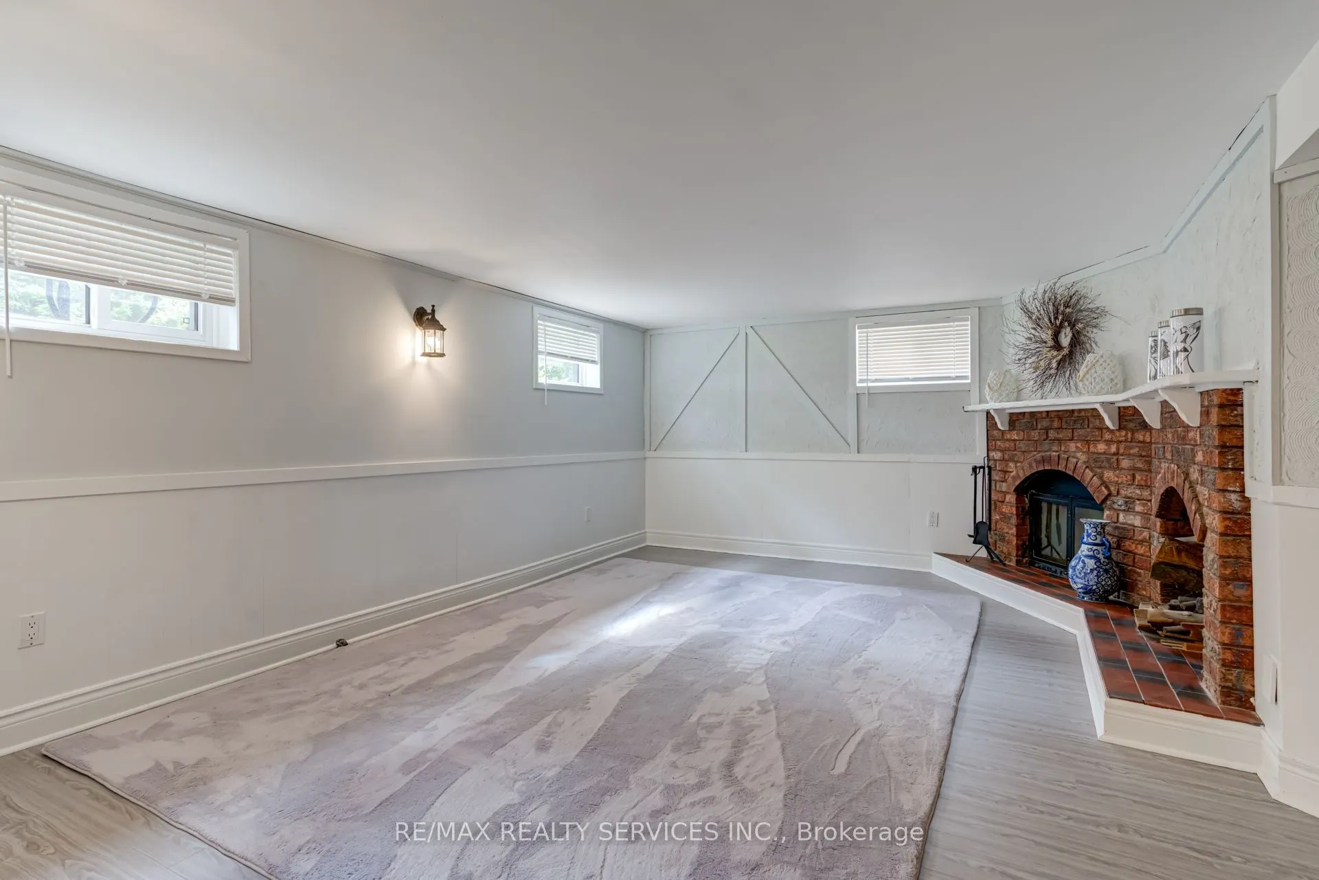1076 Orchard Road