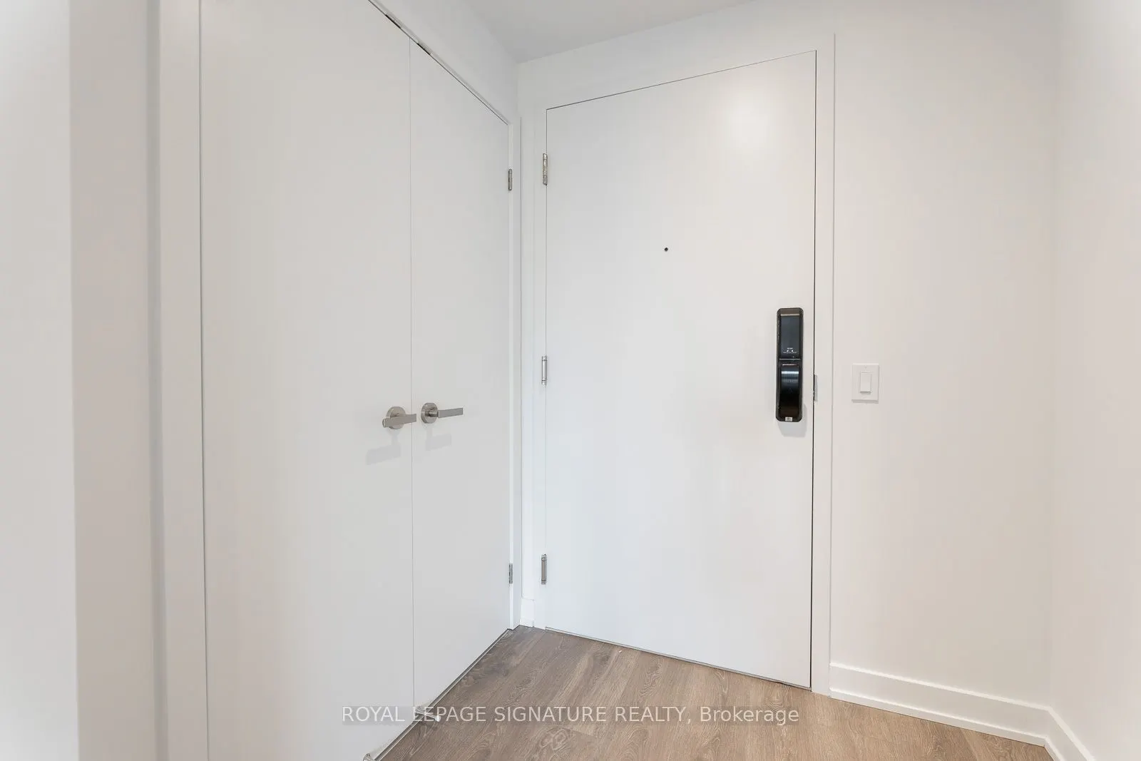 28 Ann Street, #717