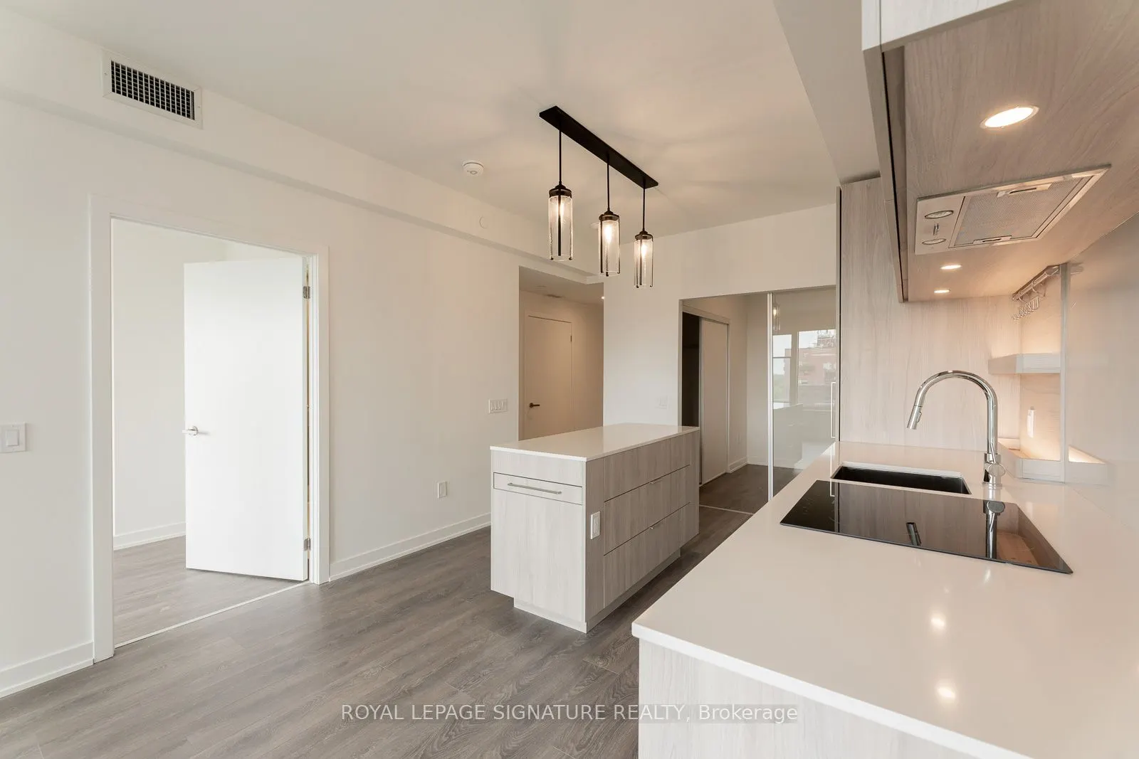 28 Ann Street, #717