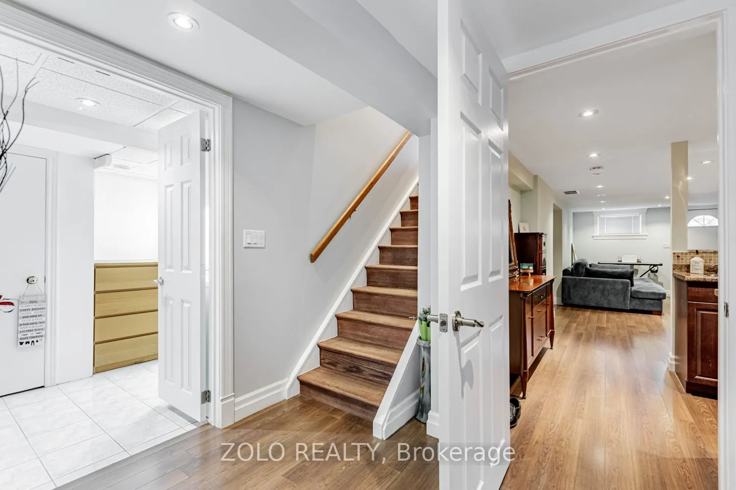 1 Forthbridge Crescent