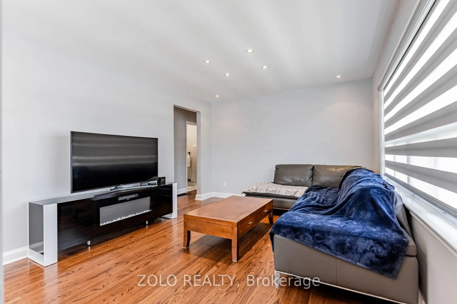 1 Forthbridge Crescent