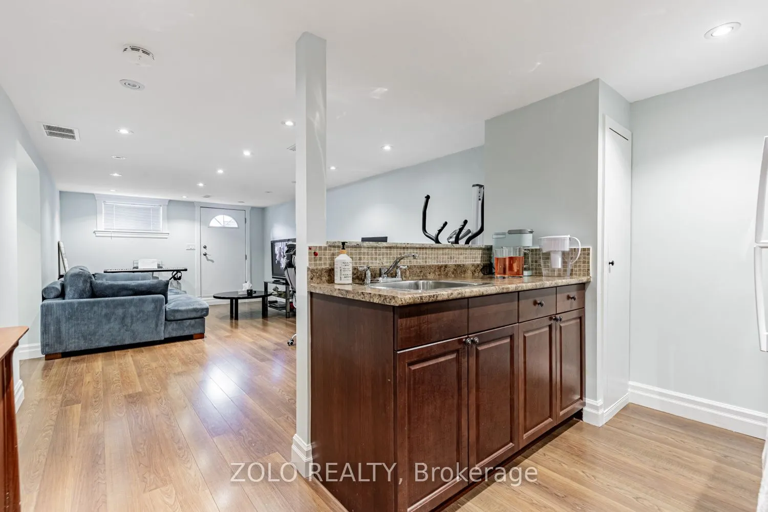 1 Forthbridge Crescent