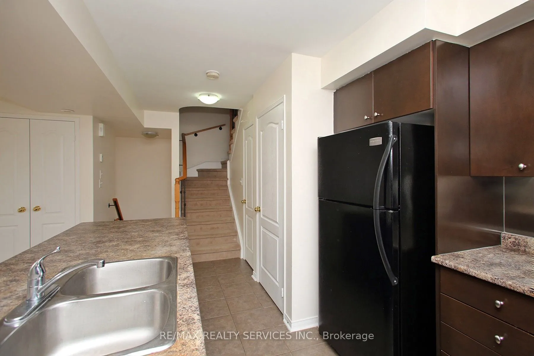 3250 Bentley Drive, #12