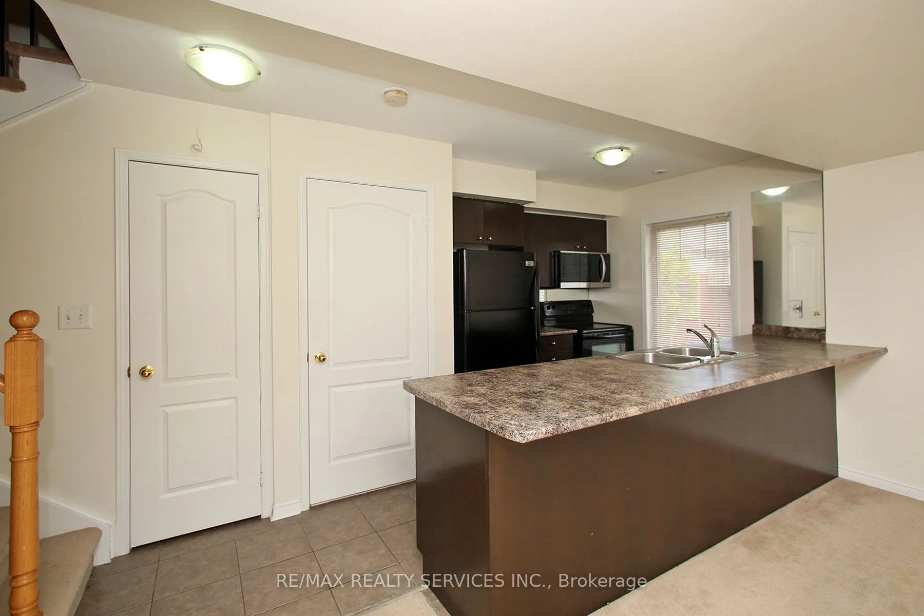 3250 Bentley Drive, #12