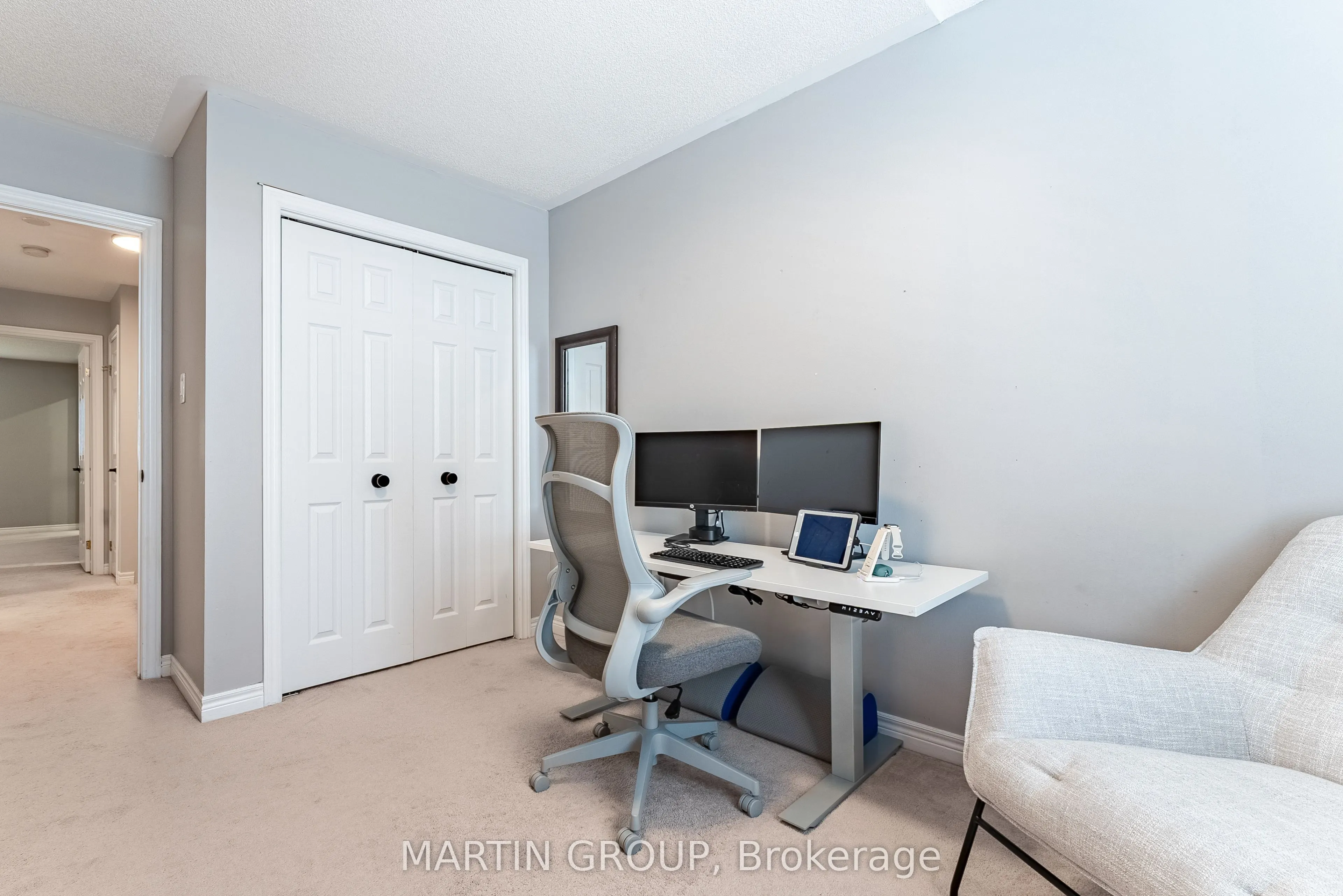 2425 Grand Oak Trail