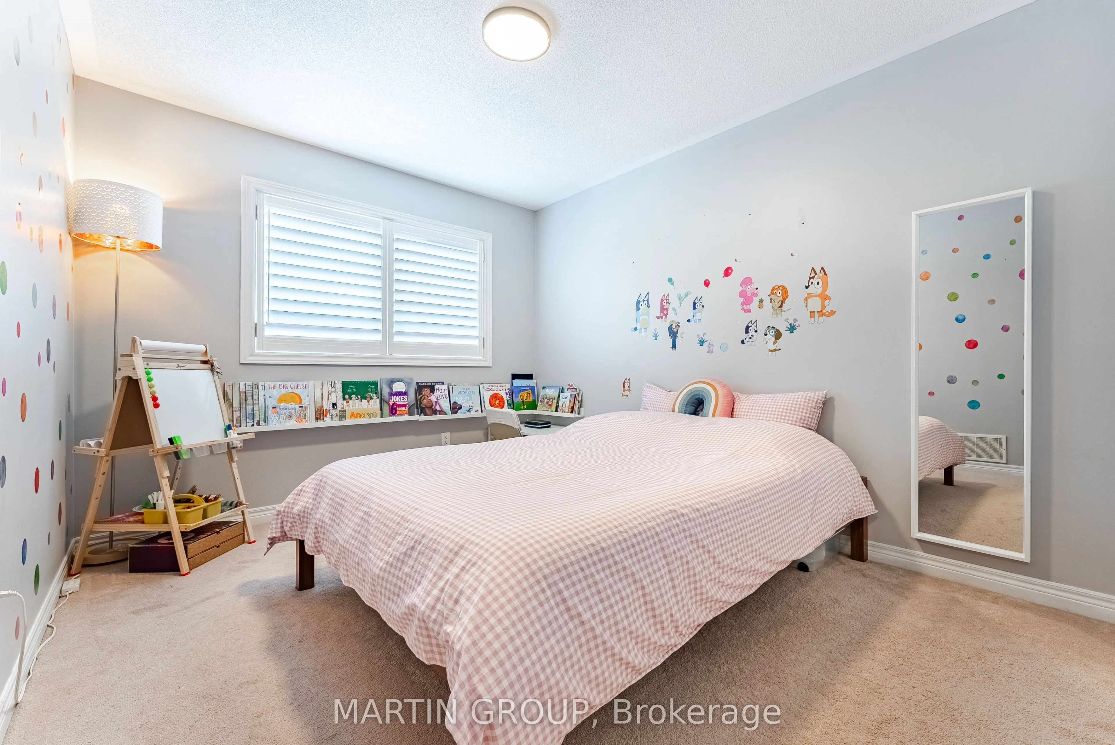 2425 Grand Oak Trail