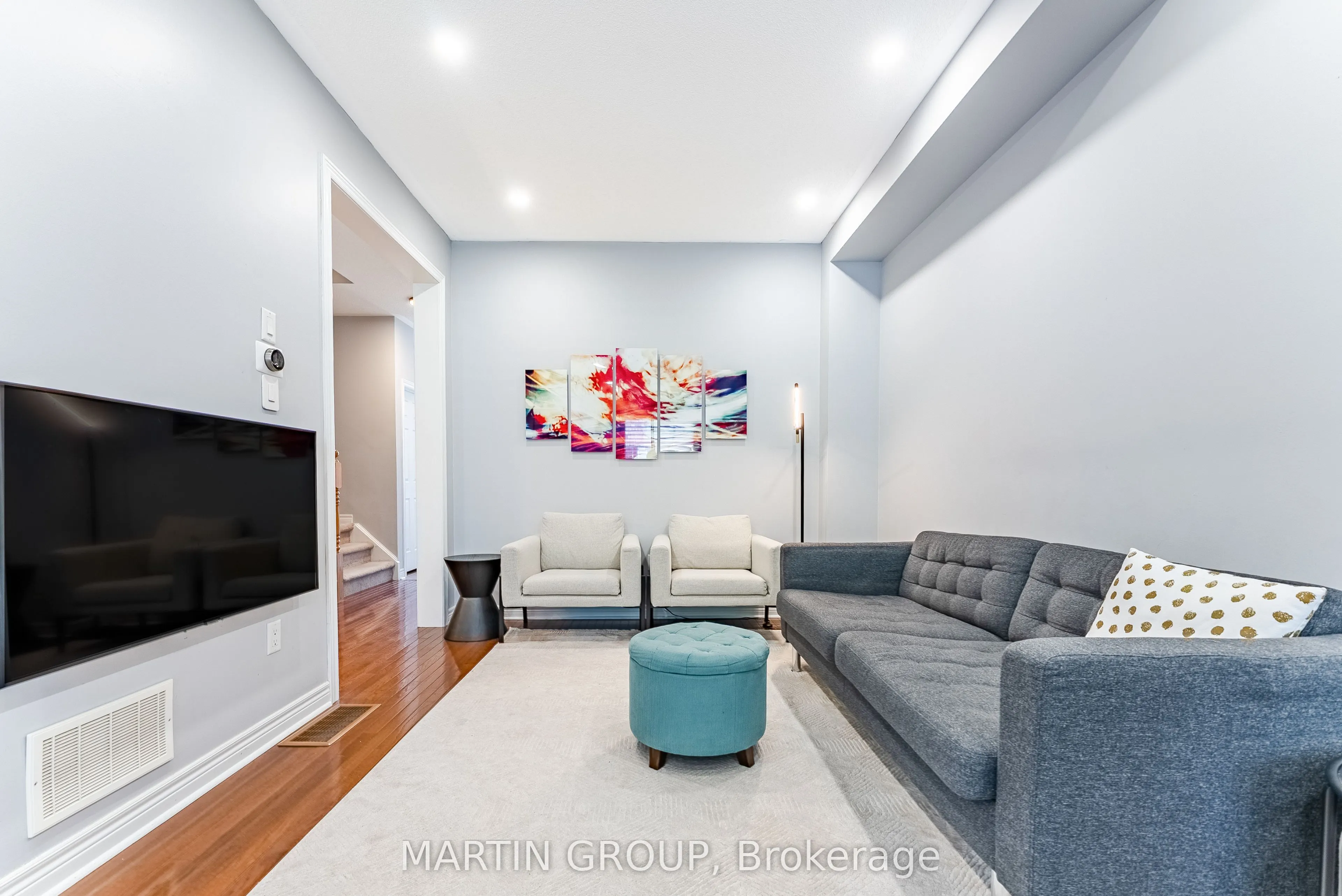 2425 Grand Oak Trail
