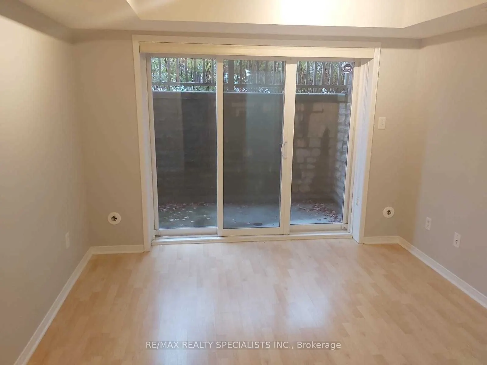 3250 Bentley Drive, #7