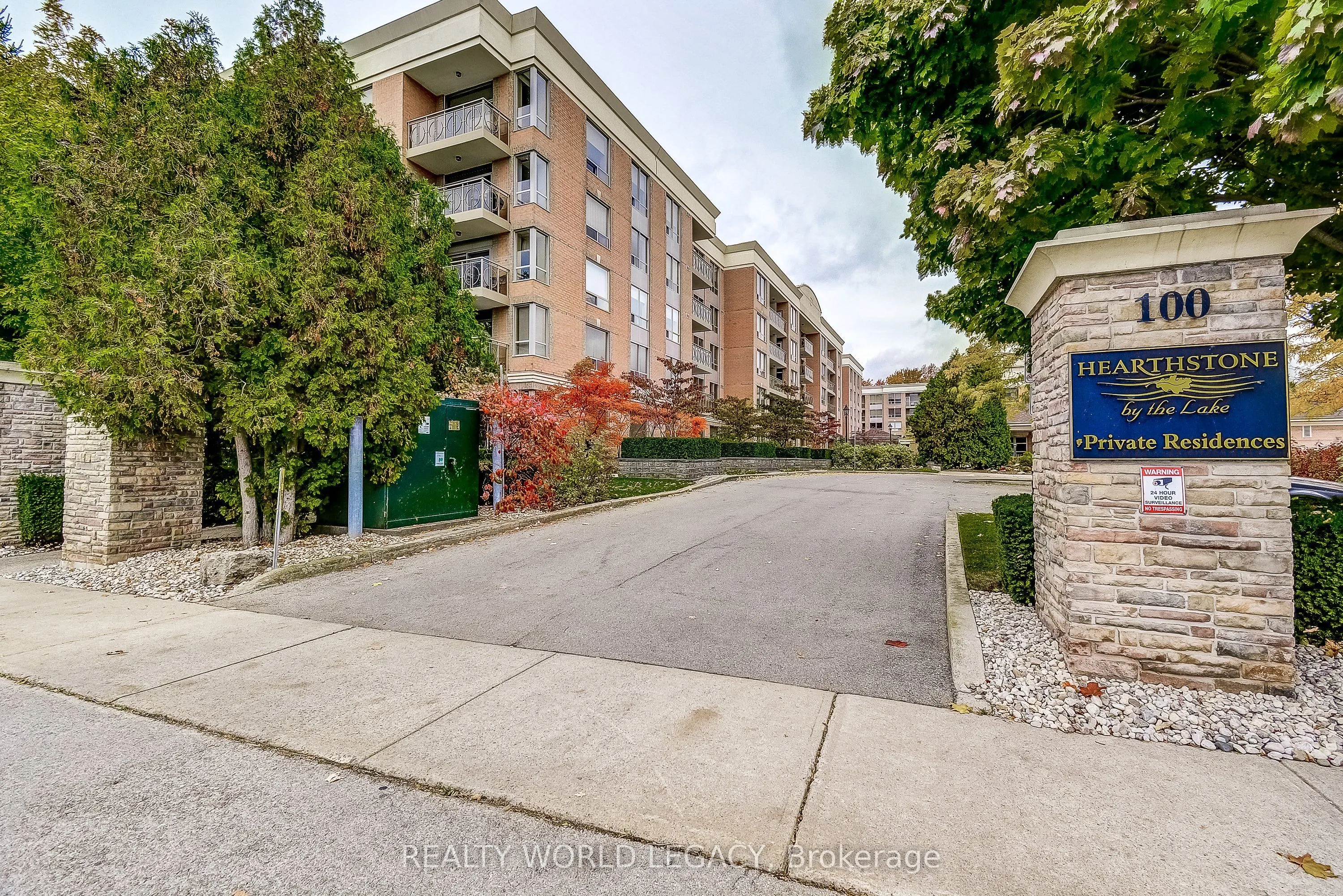 100 Burloak Drive, #1218