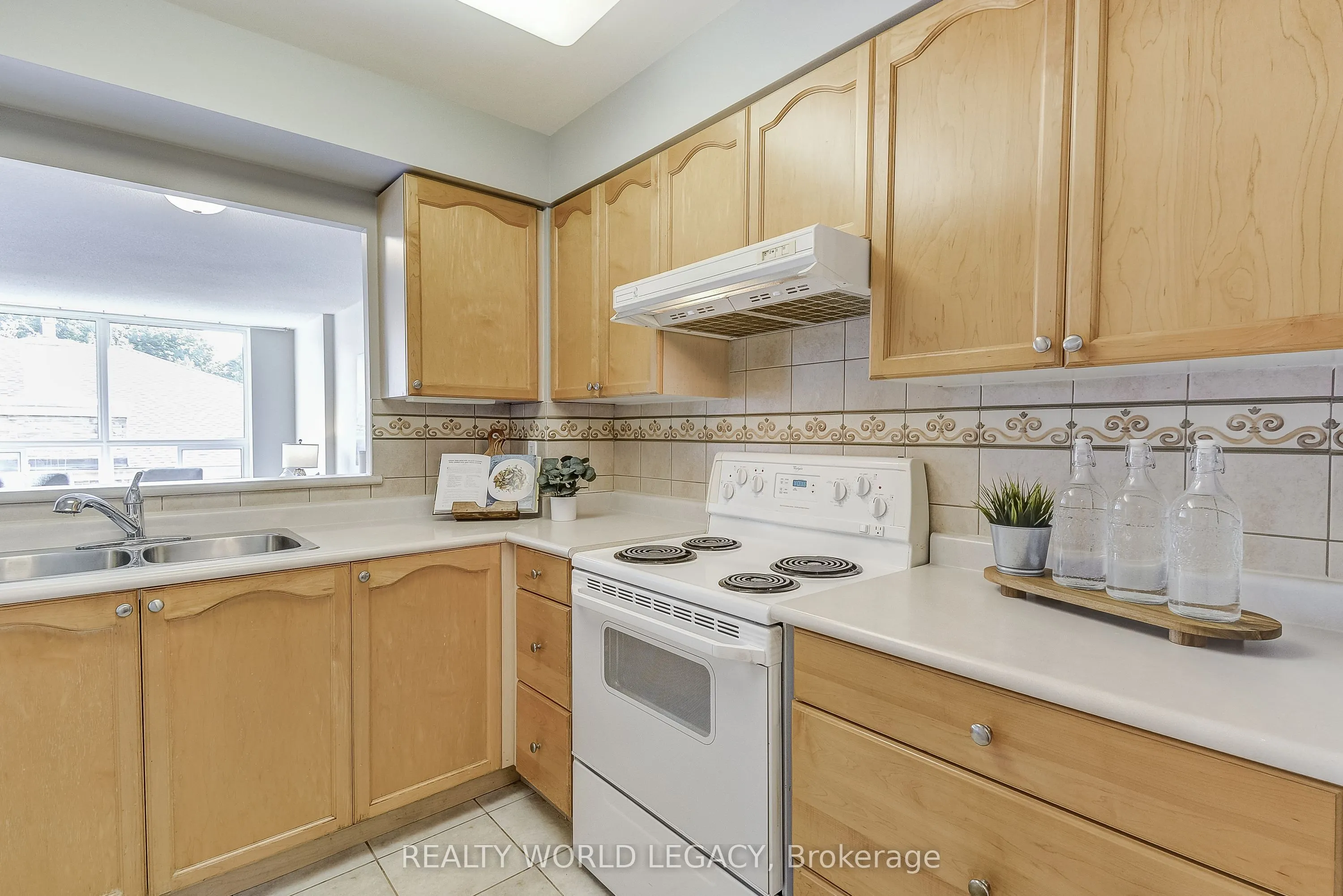 100 Burloak Drive, #1218