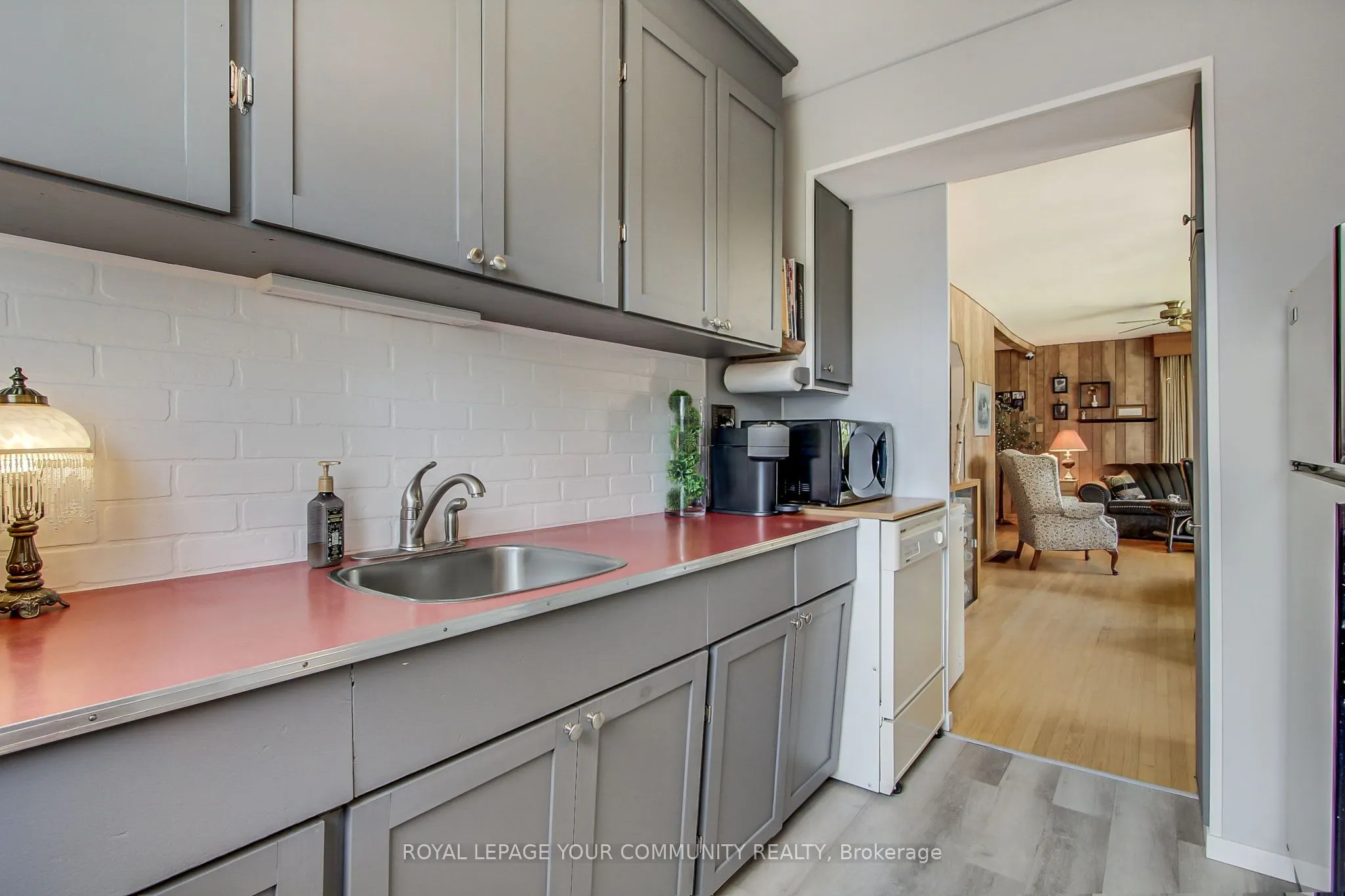 92 Ellwood Drive
