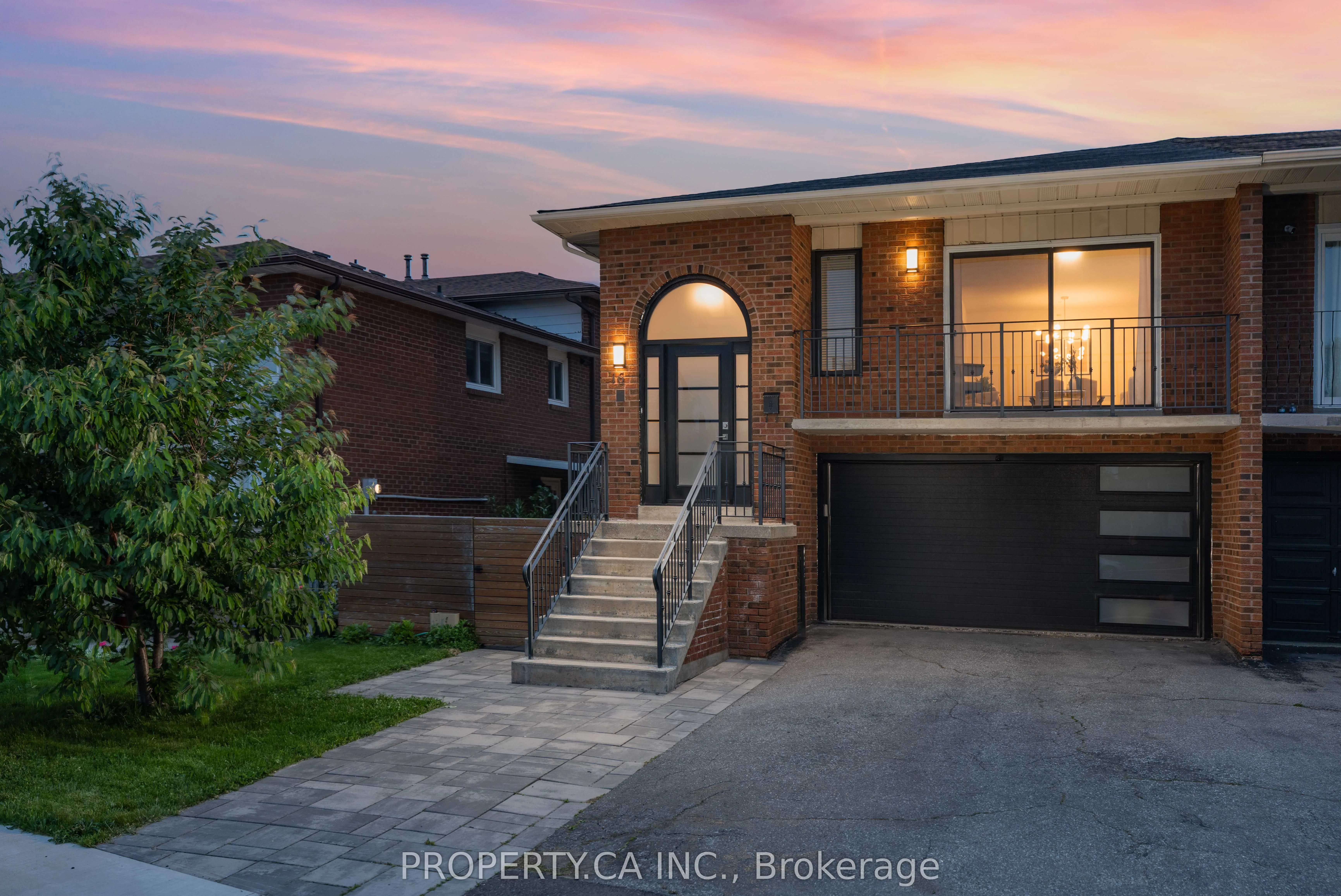 16 Fredrick Mowat Lane