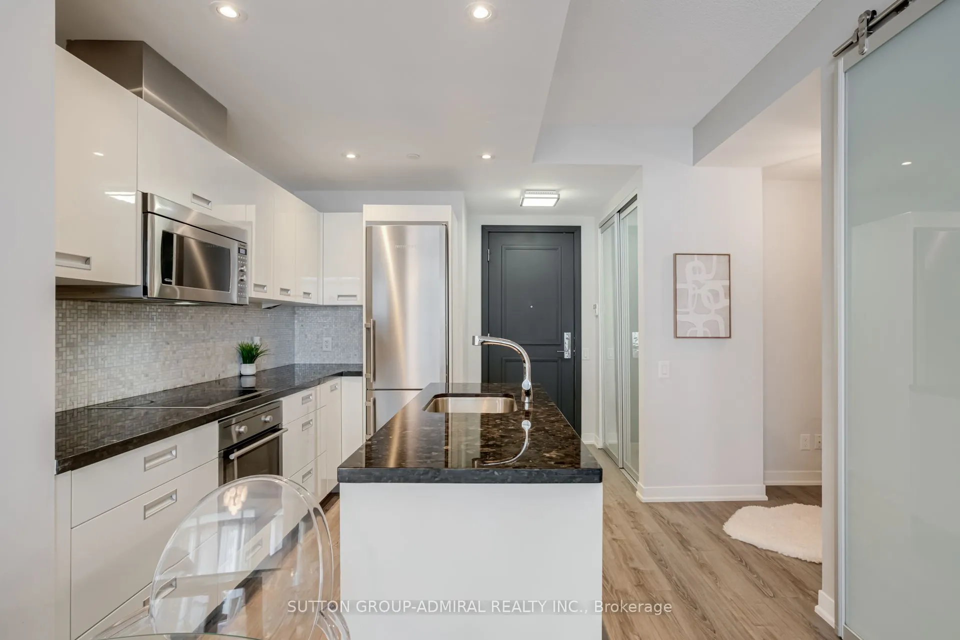 90 Park Lawn Road, #1003