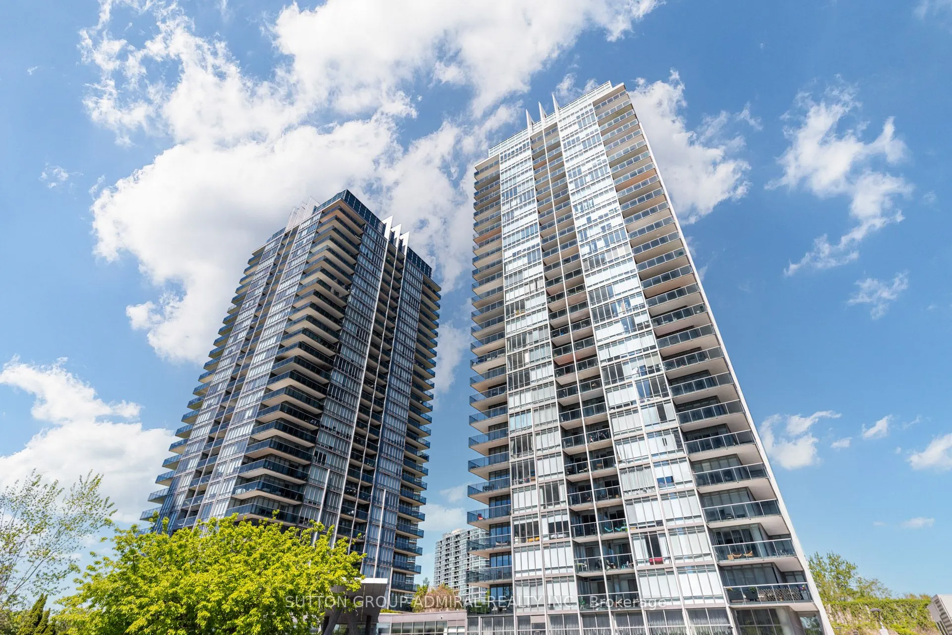 90 Park Lawn Road, #1003