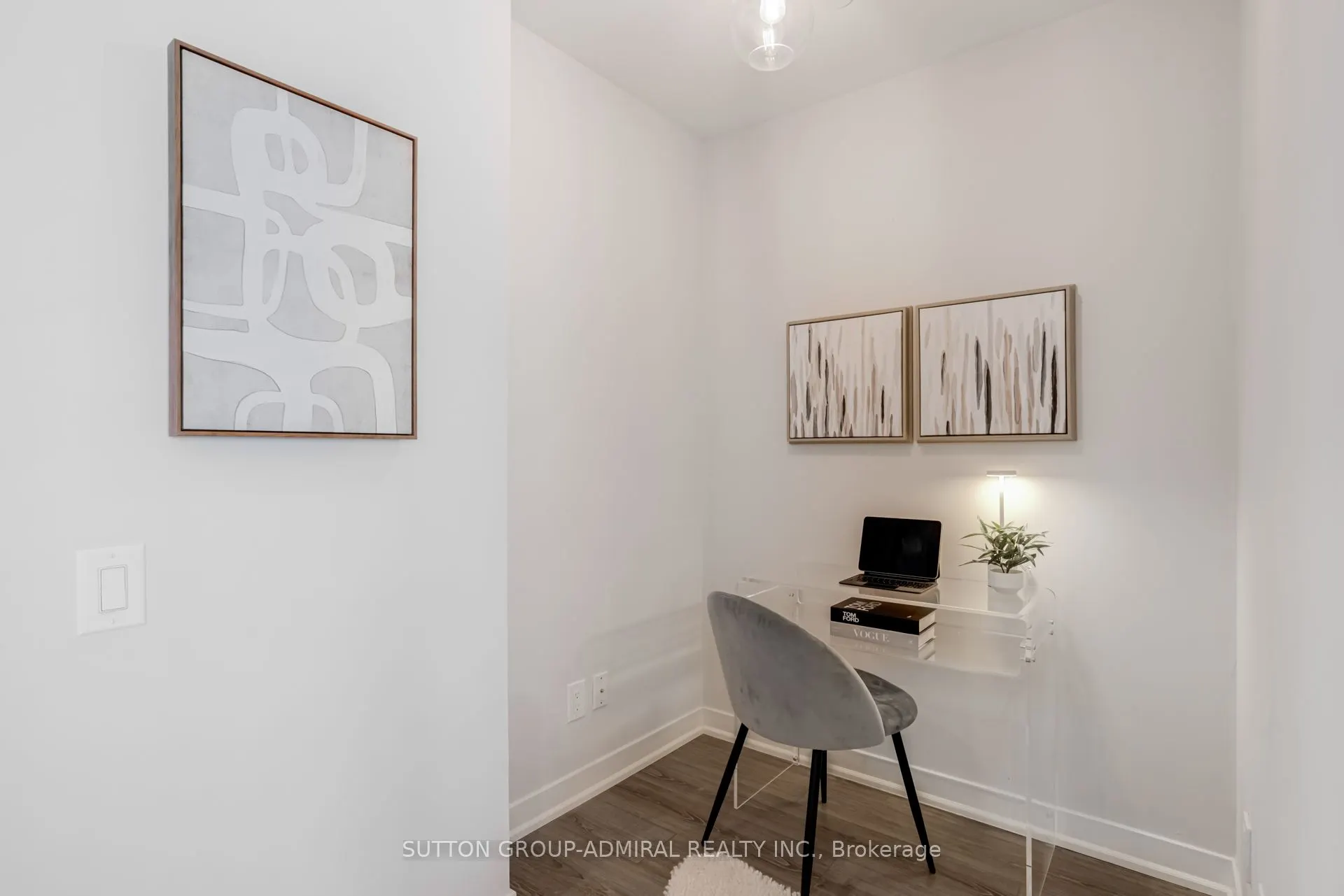 90 Park Lawn Road, #1003
