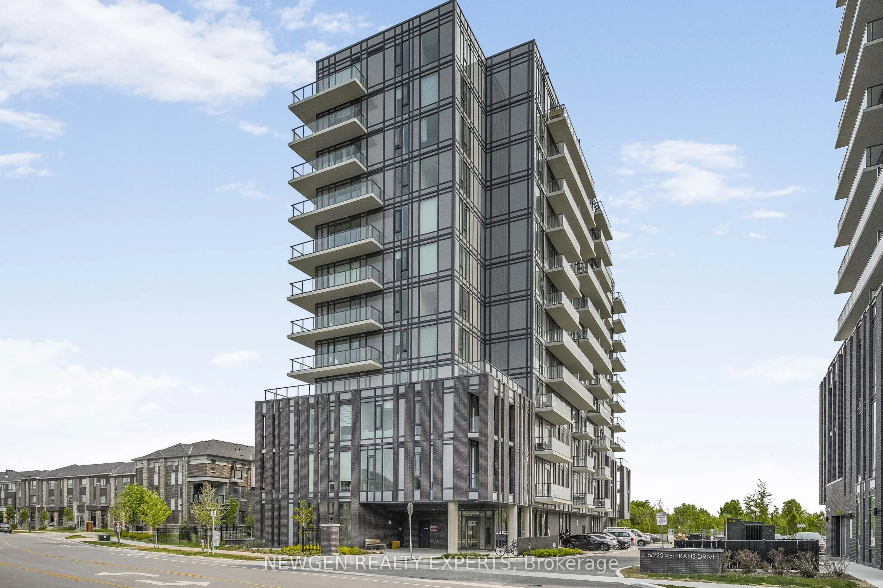 225 Veterans Drive, #606