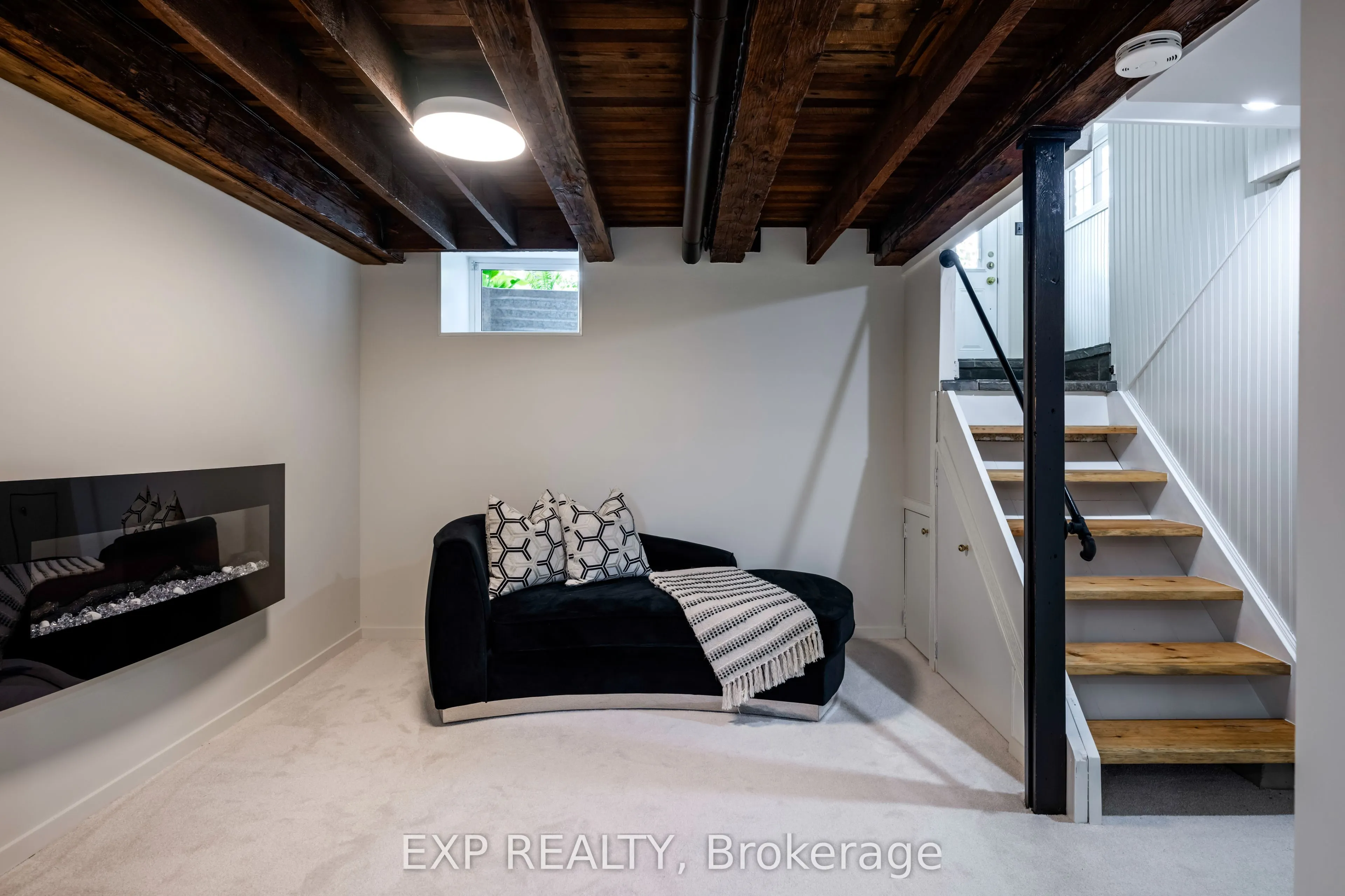 24 Faulkner Street