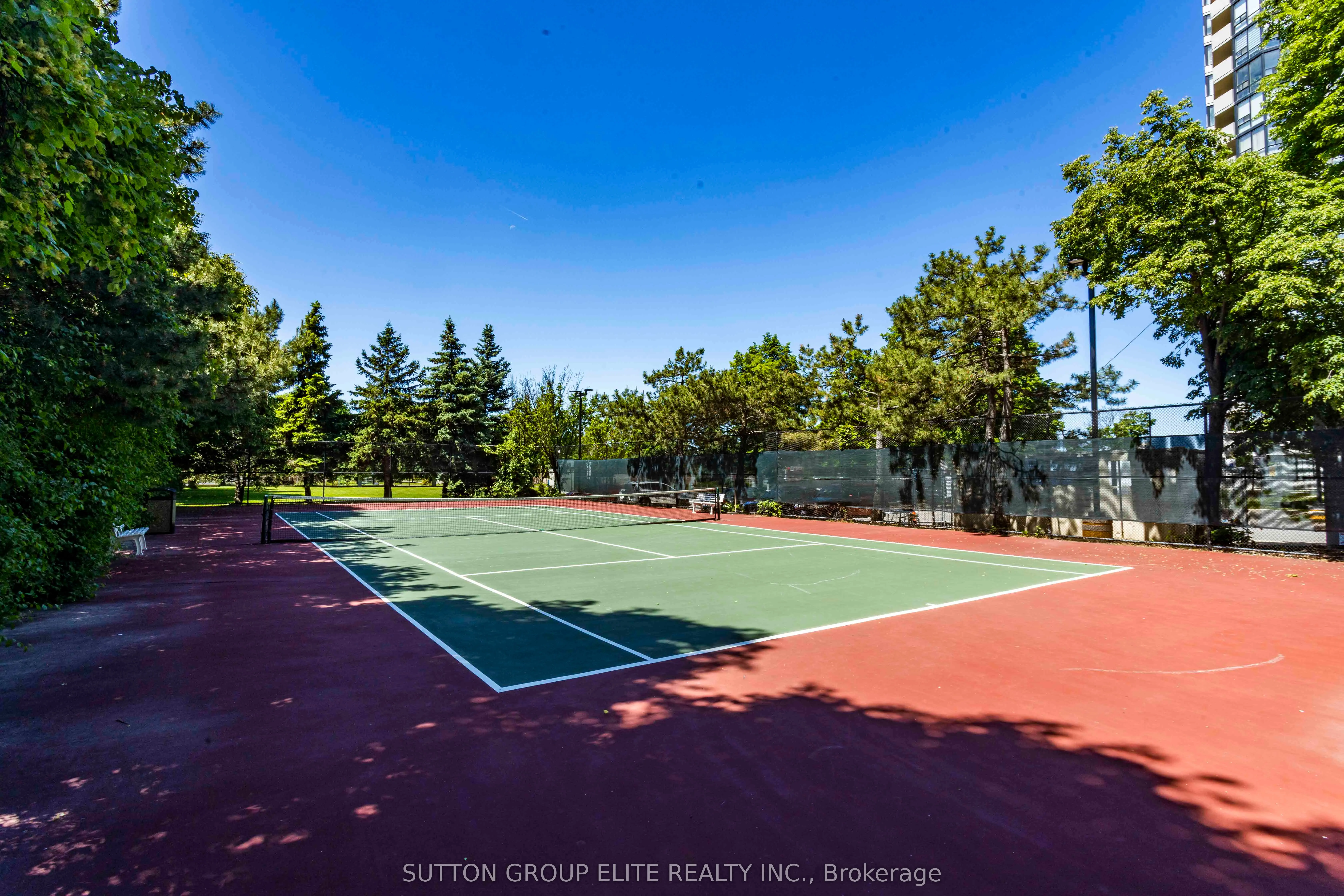 330 Rathburn Road W, #1206