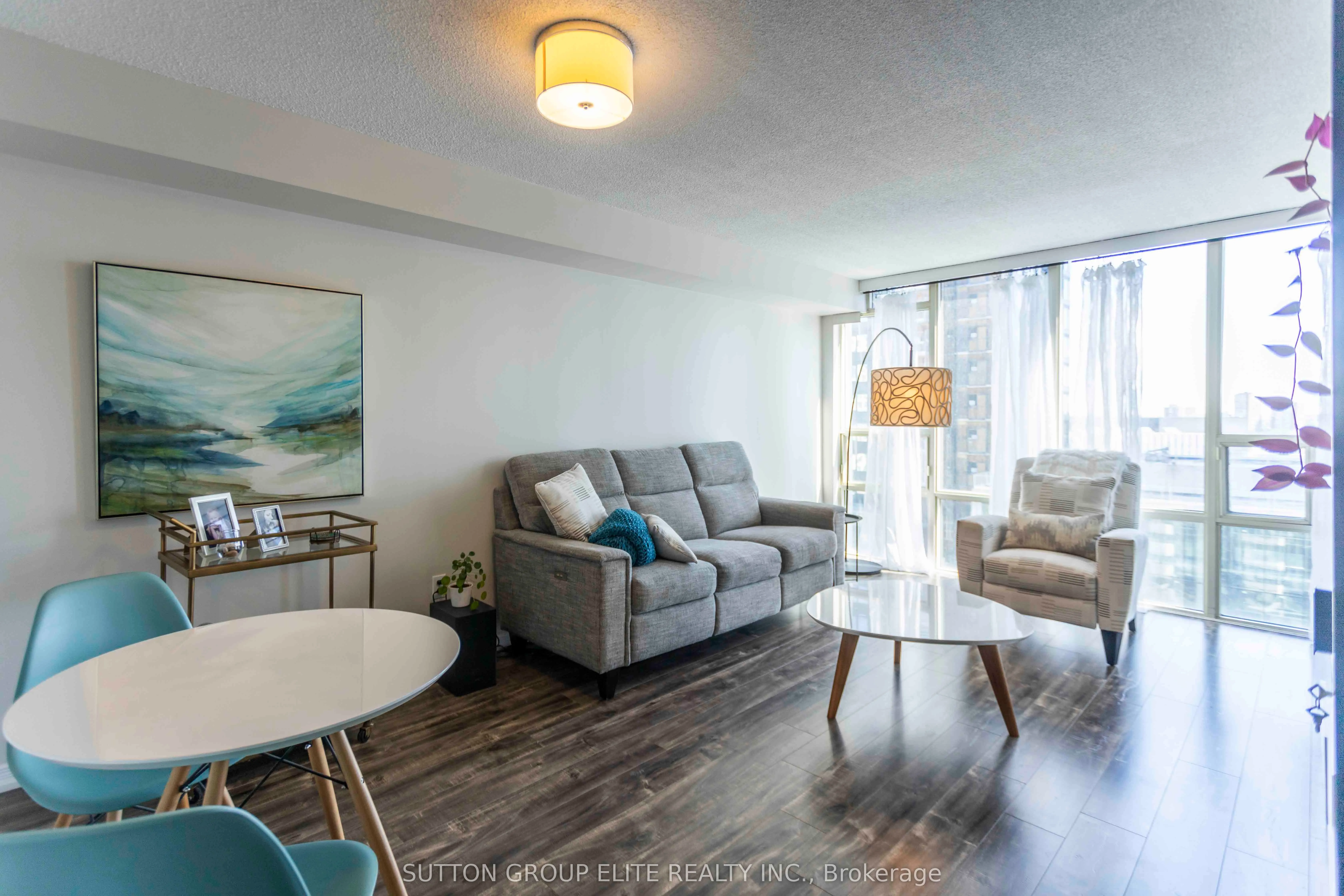 330 Rathburn Road W, #1206