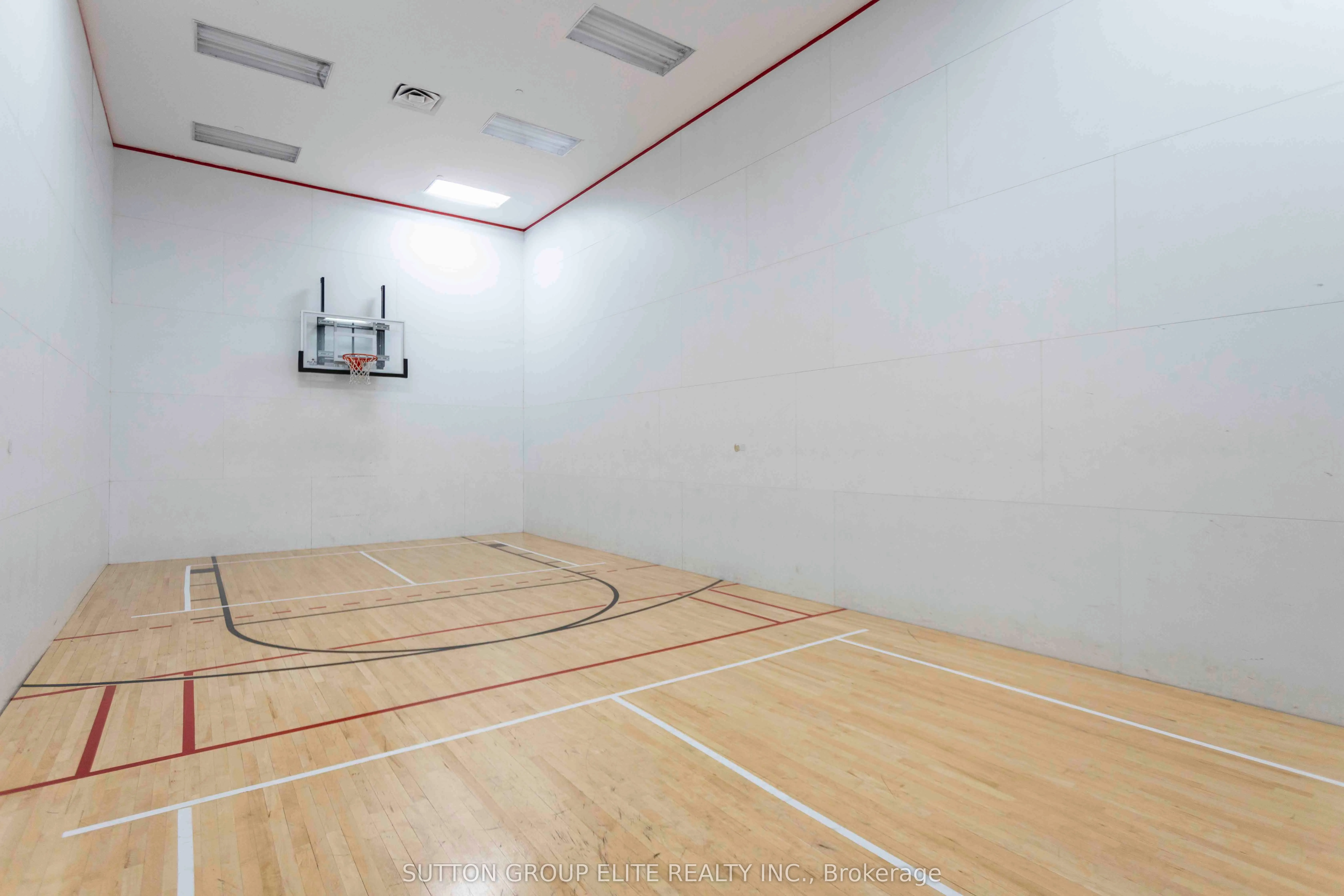 330 Rathburn Road W, #1206