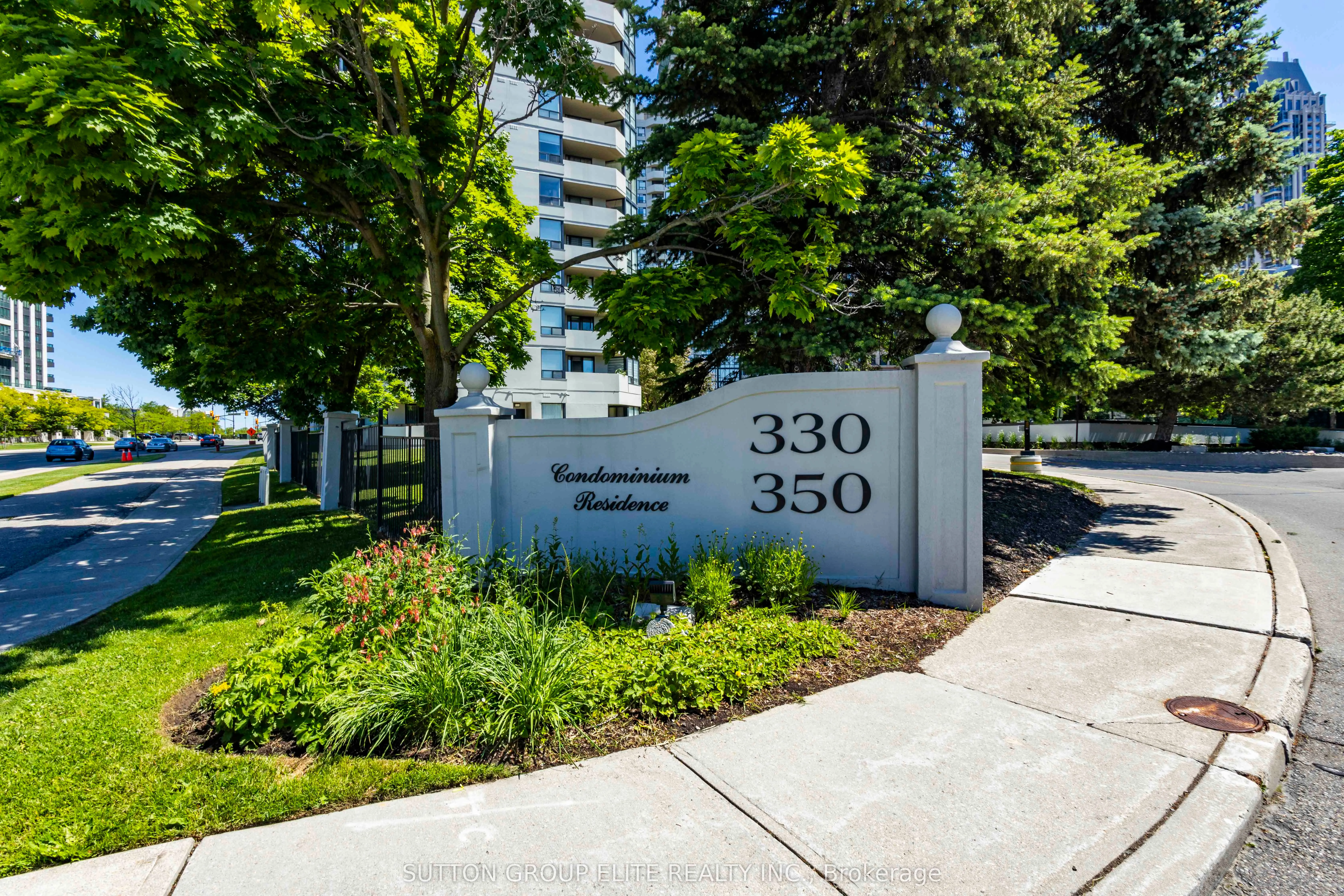 330 Rathburn Road W, #1206