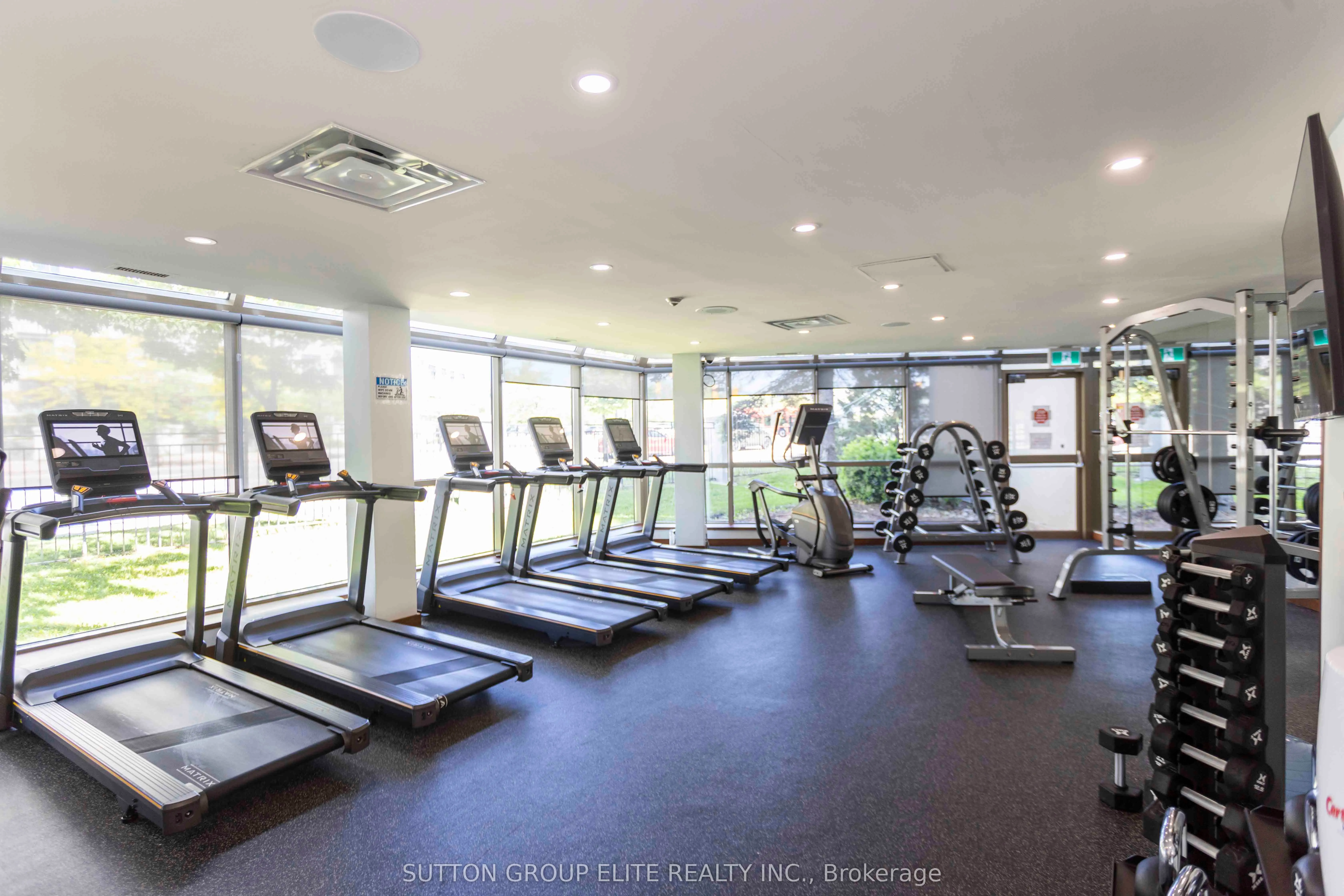 330 Rathburn Road W, #1206