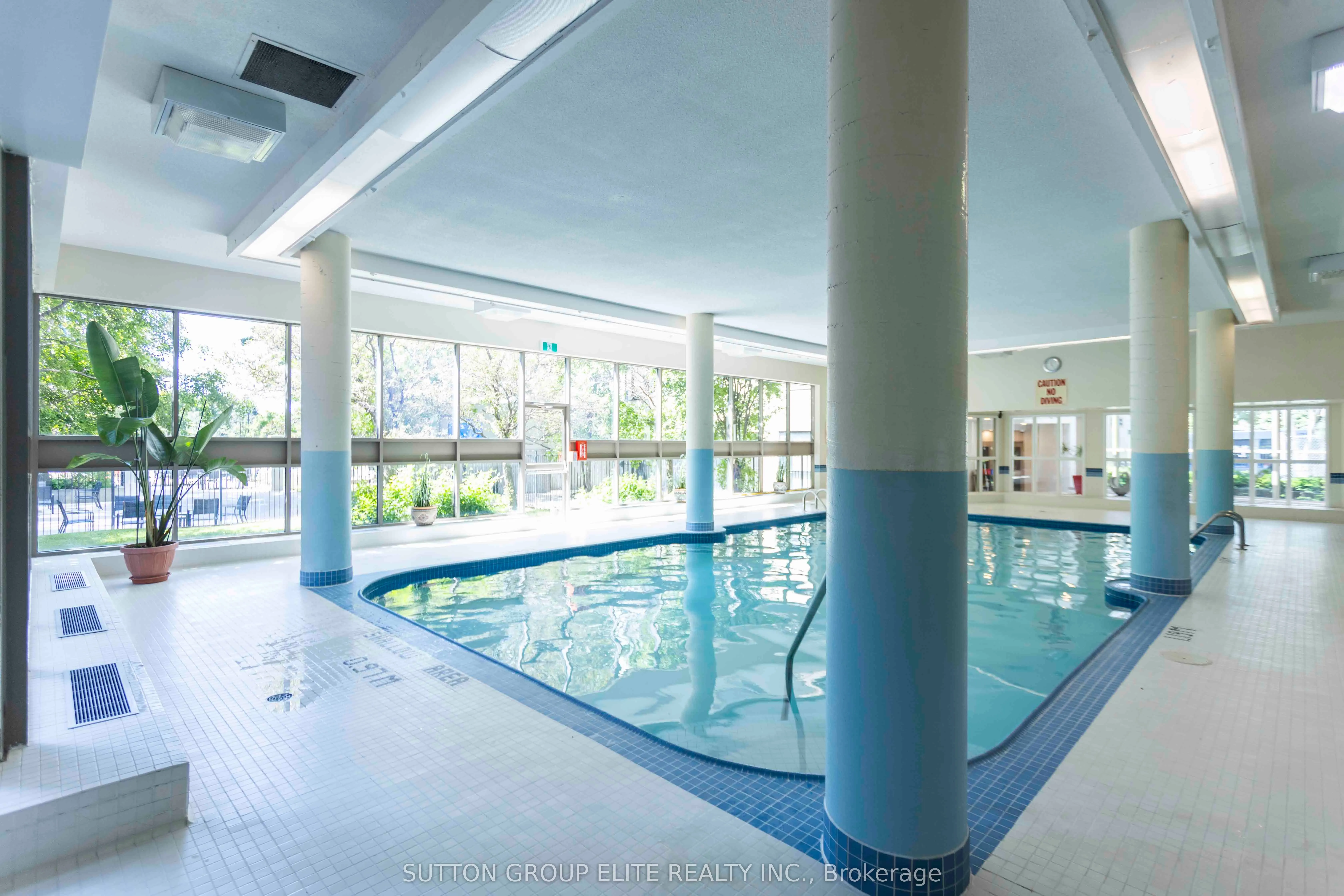 330 Rathburn Road W, #1206