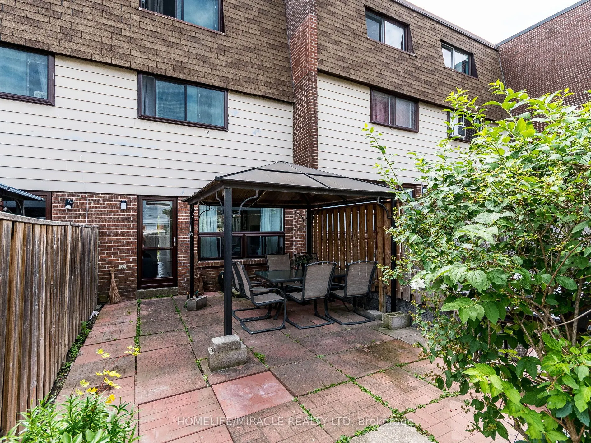 180 Mississauga Valley Boulevard #124