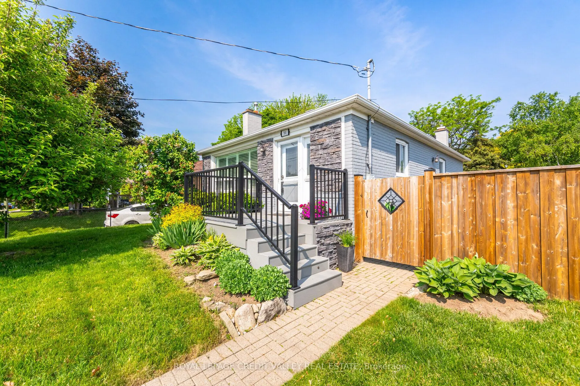 391 Mountainview Drive